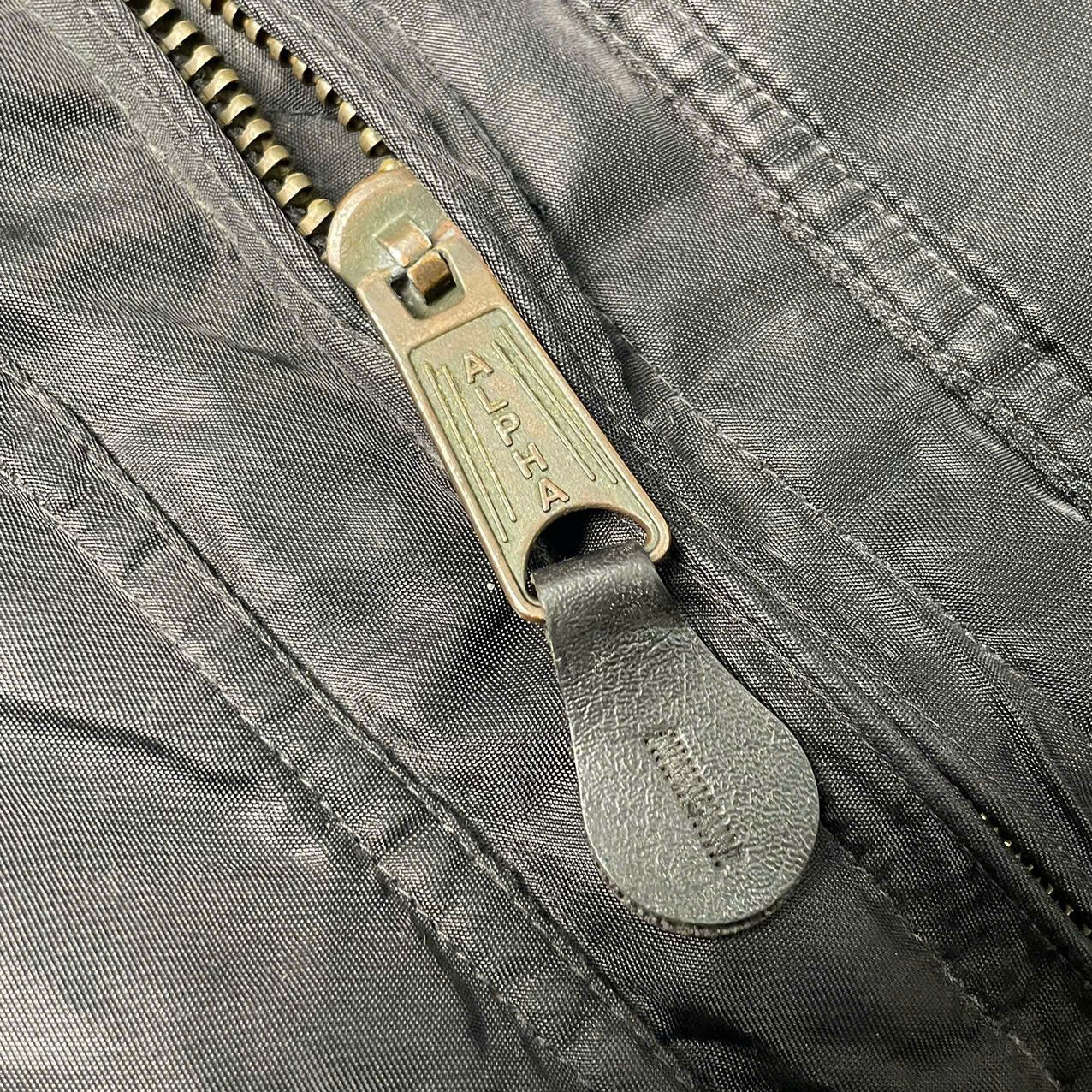 Other Vintage CWU bomber Size US L / EU 52-54 / 3 - 7 Thumbnail
