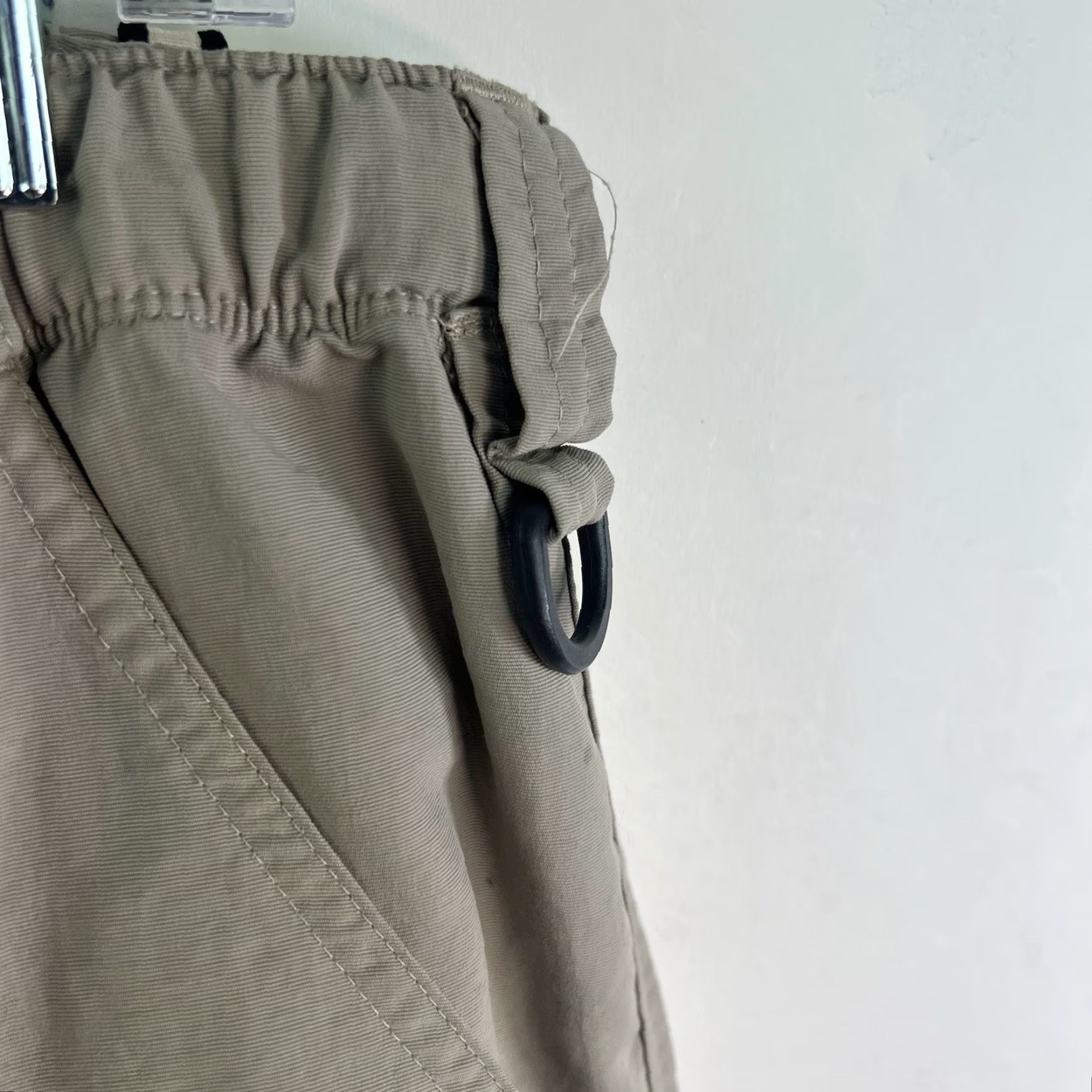 The North Face VINTAGE The North Face Convertible Pants to Shorts Belted Hiking Outdoor Beige L 36X31 Size US 33 - 6 Thumbnail
