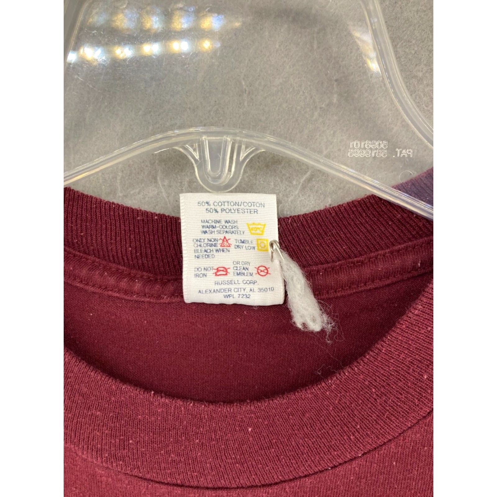Jerzees VINTAGE Jerzees Graphic Print T-Shirt Large Burgundy USA Made Womens Size L / US 10 / IT 46 - 6 Thumbnail