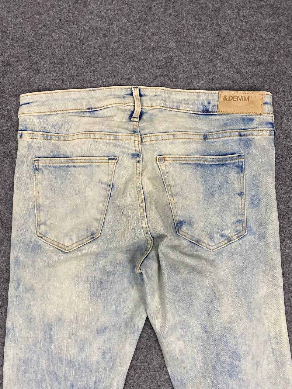 H&M & denim by H&M acid wash distressed denim Size US 32 / EU 48 - 3 Thumbnail