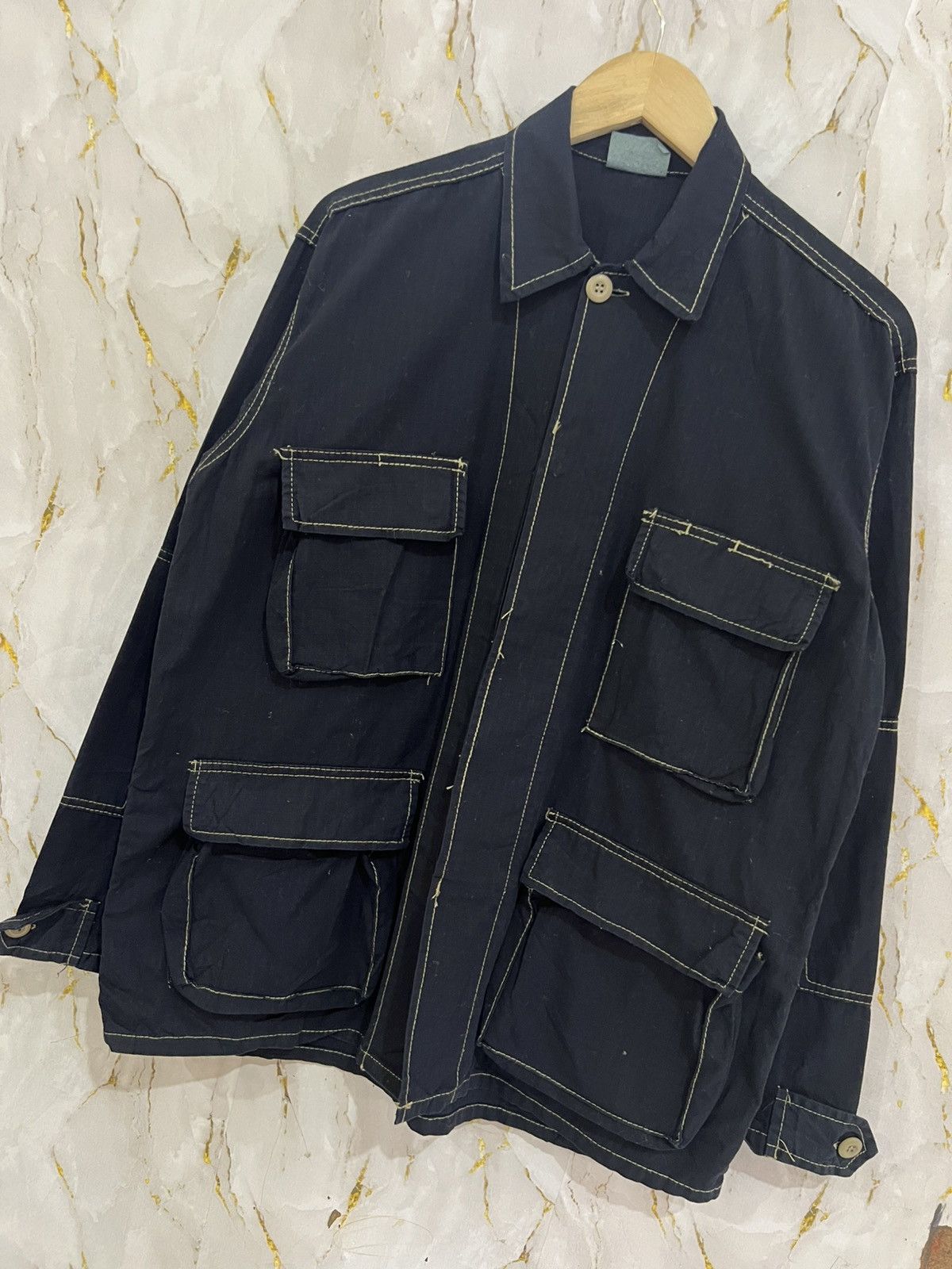 Vintage Vintage Denim Jacket – Classic Style (Tag Missing) Size US L / EU 52-54 / 3 - 7 Thumbnail