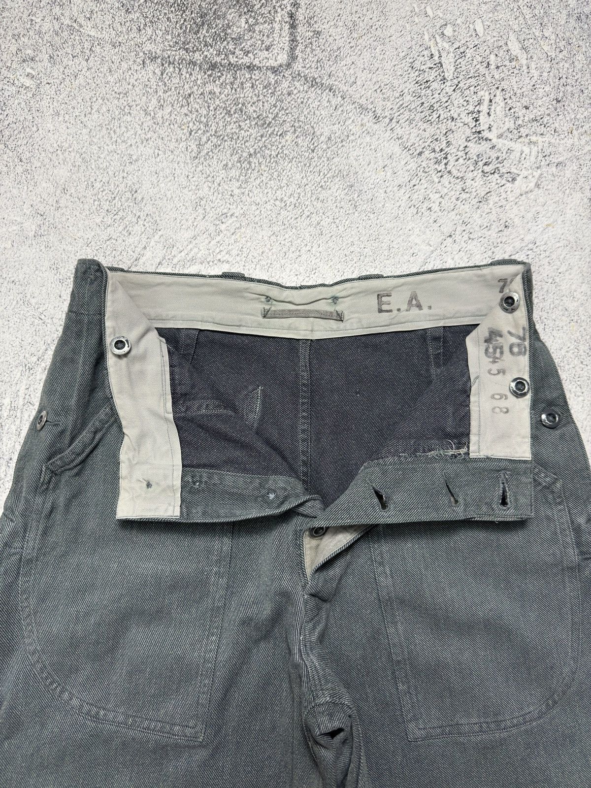 Vintage Vintage Swiss Army Salt & Pepper Denim Work Trousers Pants Size US 34 / EU 50 - 7 Thumbnail
