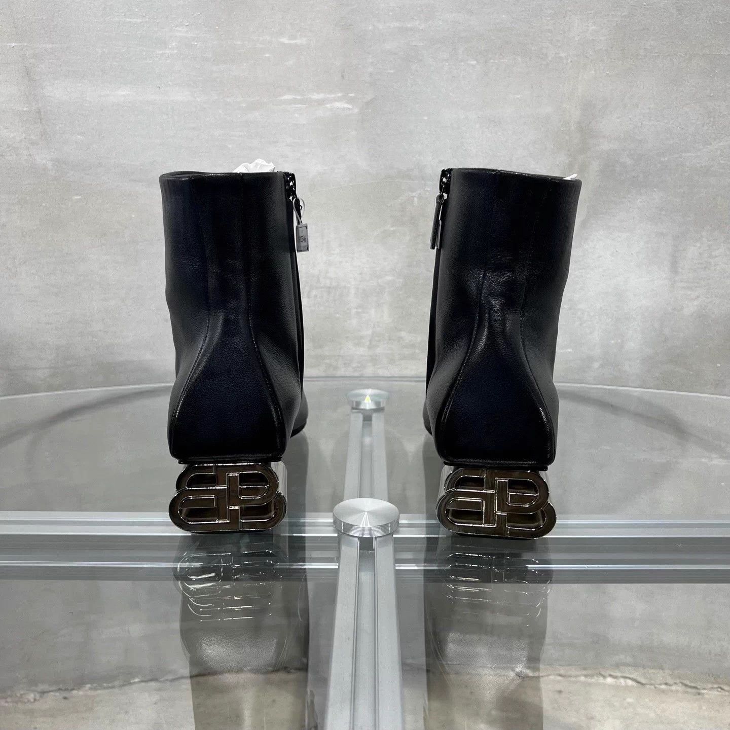 Balenciaga Balenciaga Black Square Toe Boots New Worn EU37 Size US 7 / IT 37 - 6 Thumbnail