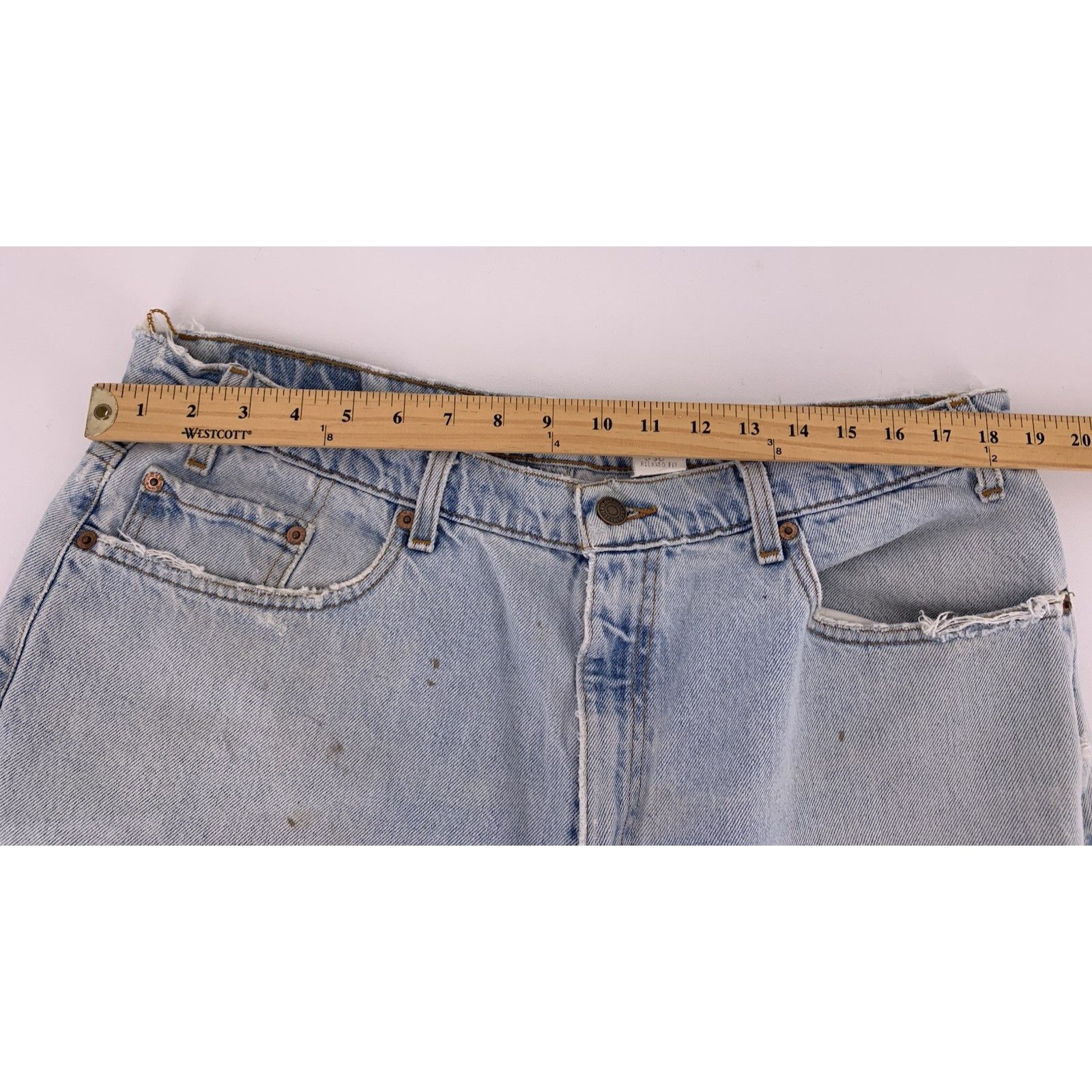 Levi's VTG Levi’s 550 Jeans 38x30 Blue Relaxed Fit USA Thrashed Size US 38 / EU 54 - 10 Thumbnail