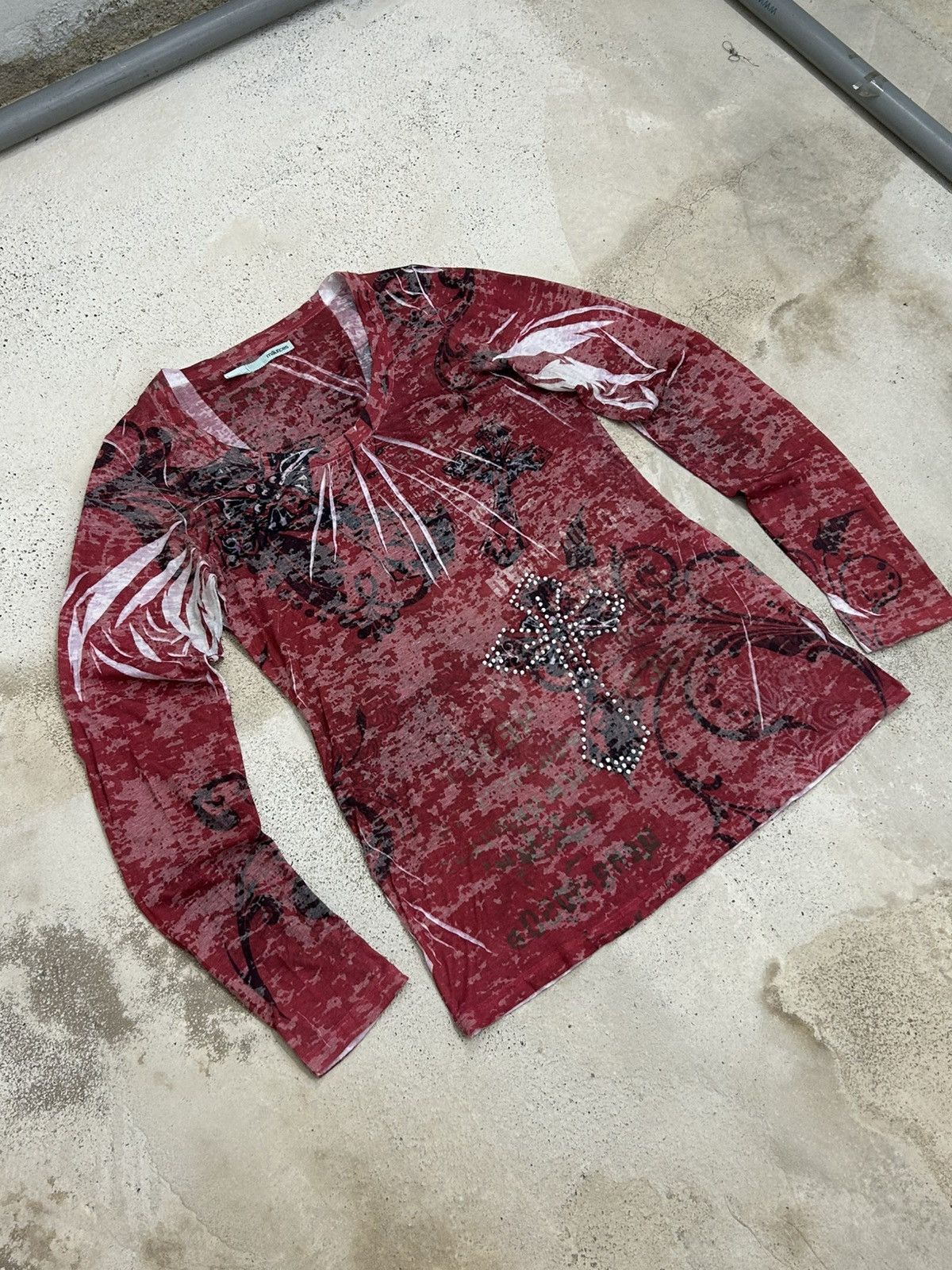 Designer × Japanese Brand Edgy Red L/ Sleeve Top –Distressed Print Angel Wing Graphics Size US XS / EU 42 / 0 - 4 Thumbnail