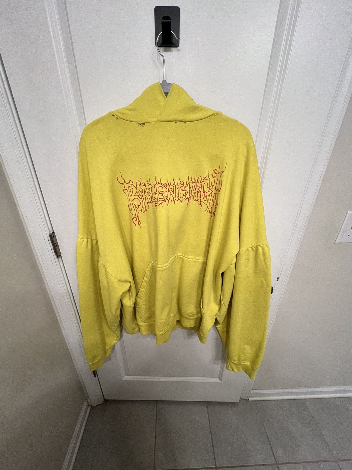 Balenciaga Balenciaga Dark Wave Hoodie Unisex OG $1250 Size US XL / EU 56 / 4 - 2 Thumbnail