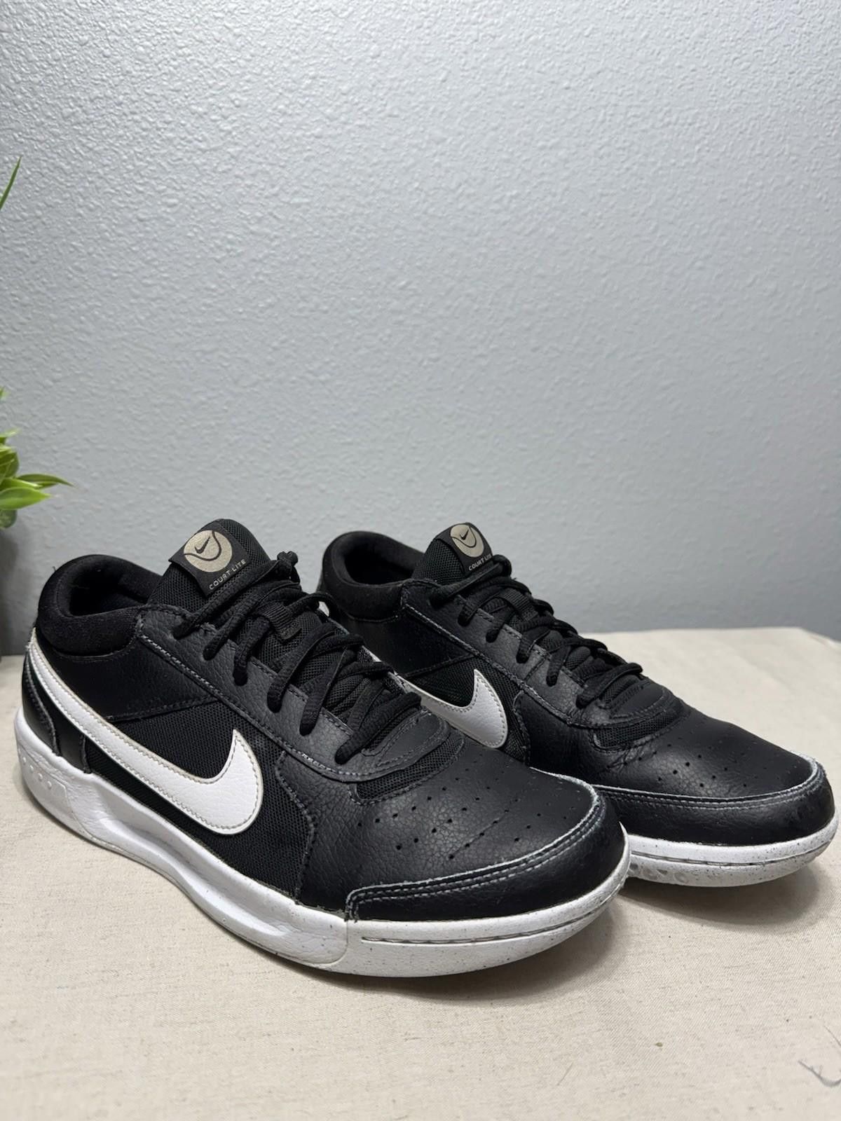 Nike Nike Zoom Court Lite 3 Men's Low Tennis Sneakers US 8.5 Size US 7.5 / EU 40-41 - 1 Thumbnail