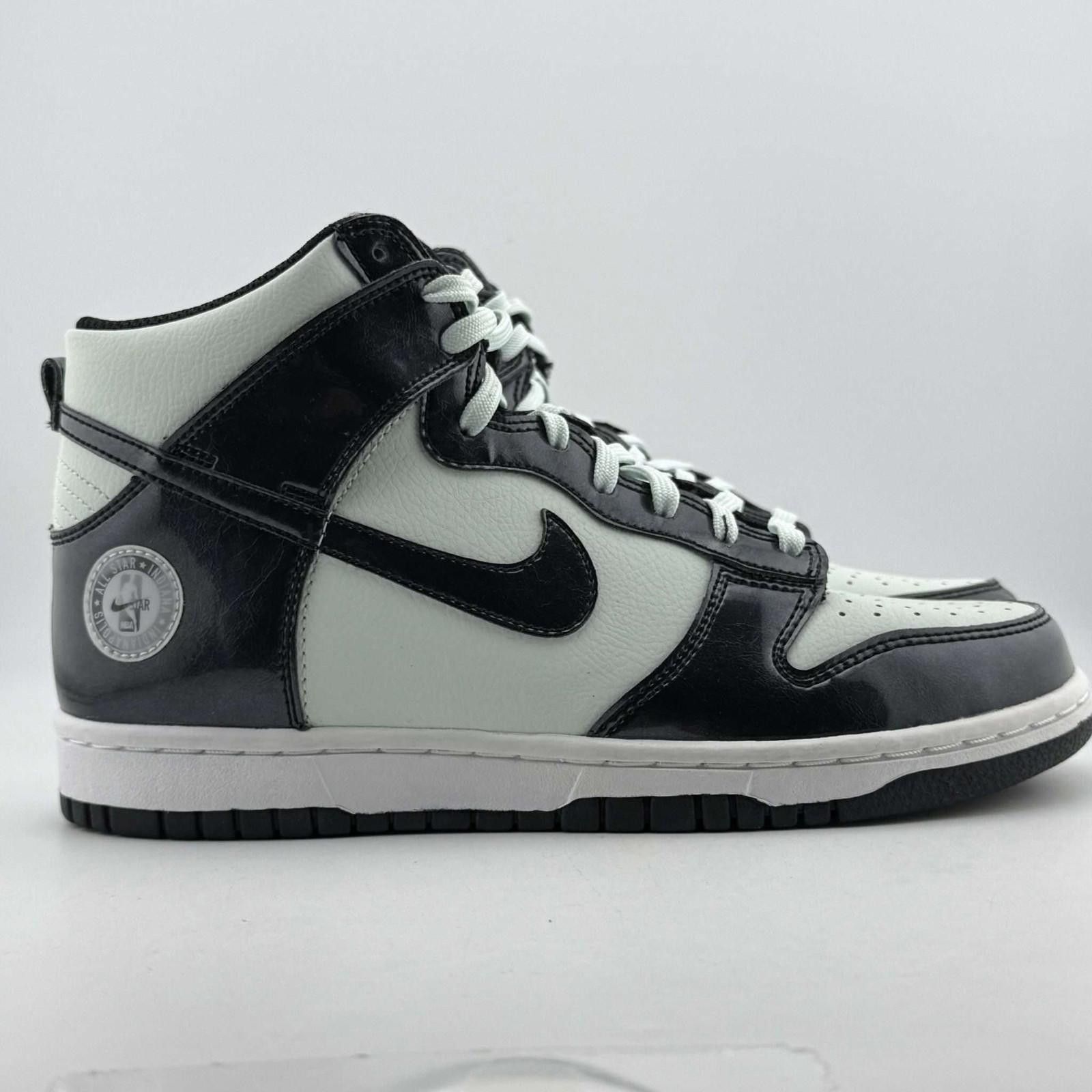 Nike Nike Dunk High SE (GS) Barely Green/Black 6Y New with Box Size US 6 / EU 39 - 4 Thumbnail