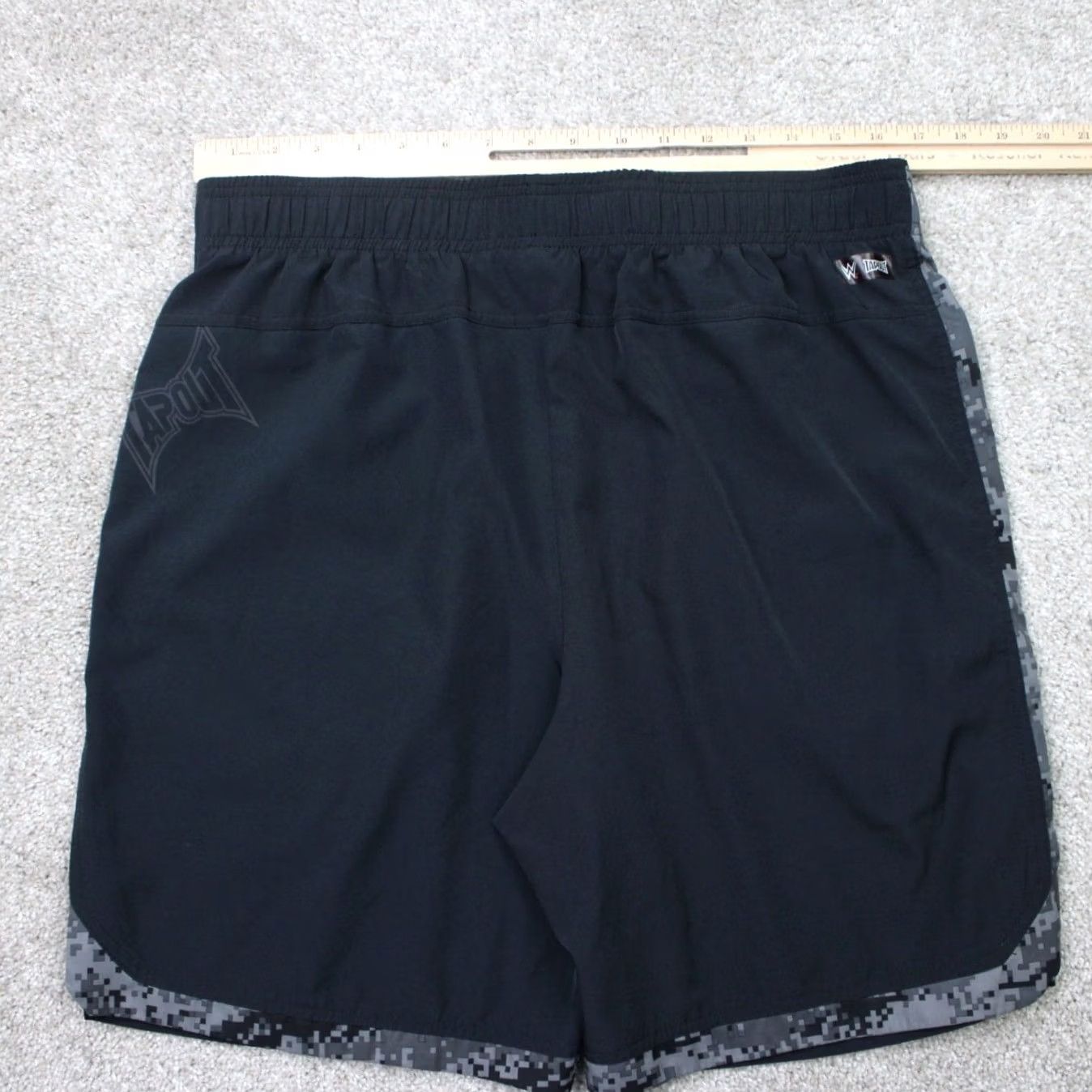 Tapout Tapout x WWE Shorts Men Large Black 8" Workout Gym Training MMA Athletic Stretch Size US 33 - 6 Thumbnail