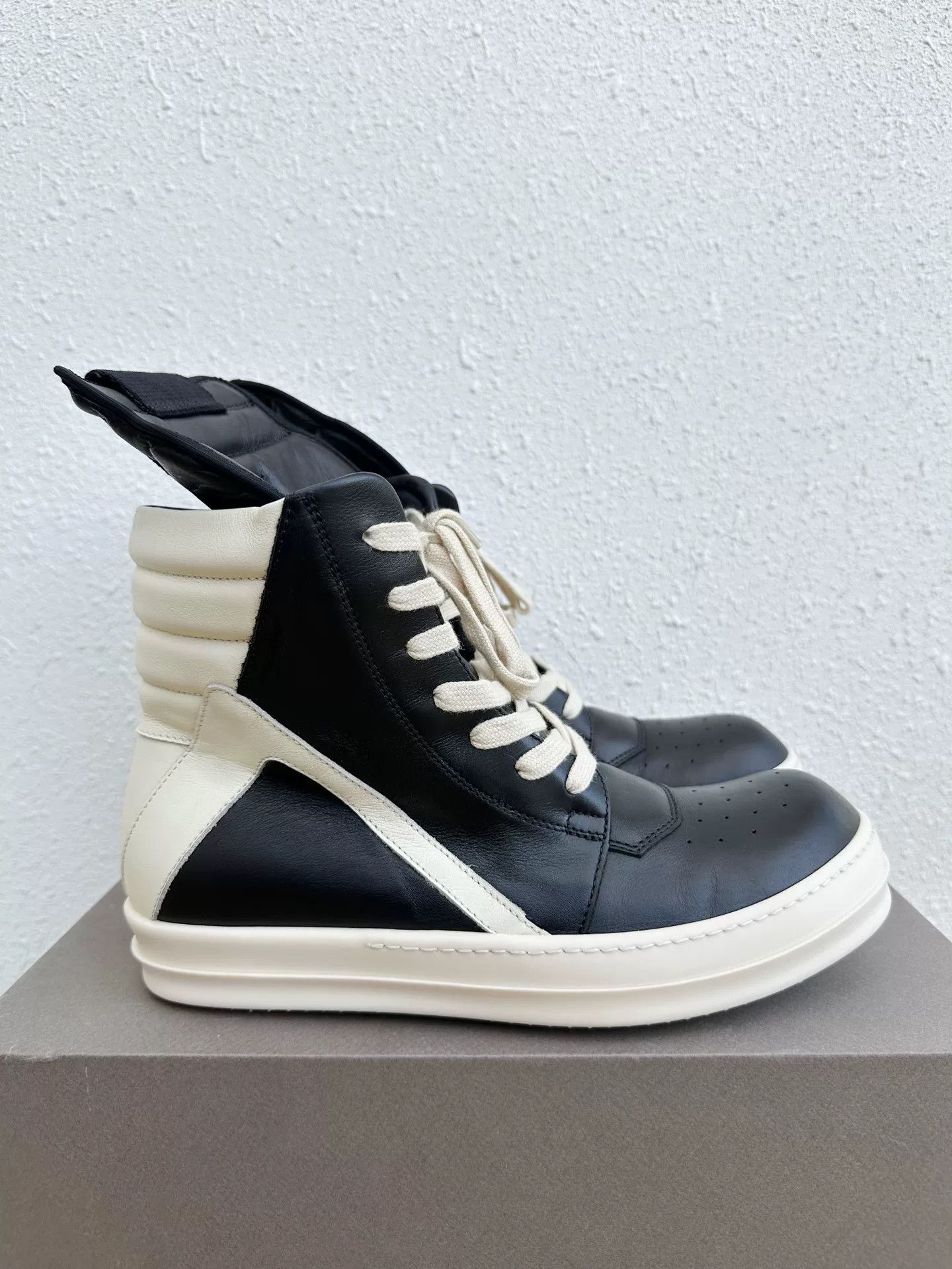 Rick Owens Rick Owens Classic High-Top Leather Size US 7.5 / EU 40-41 - 1 Thumbnail