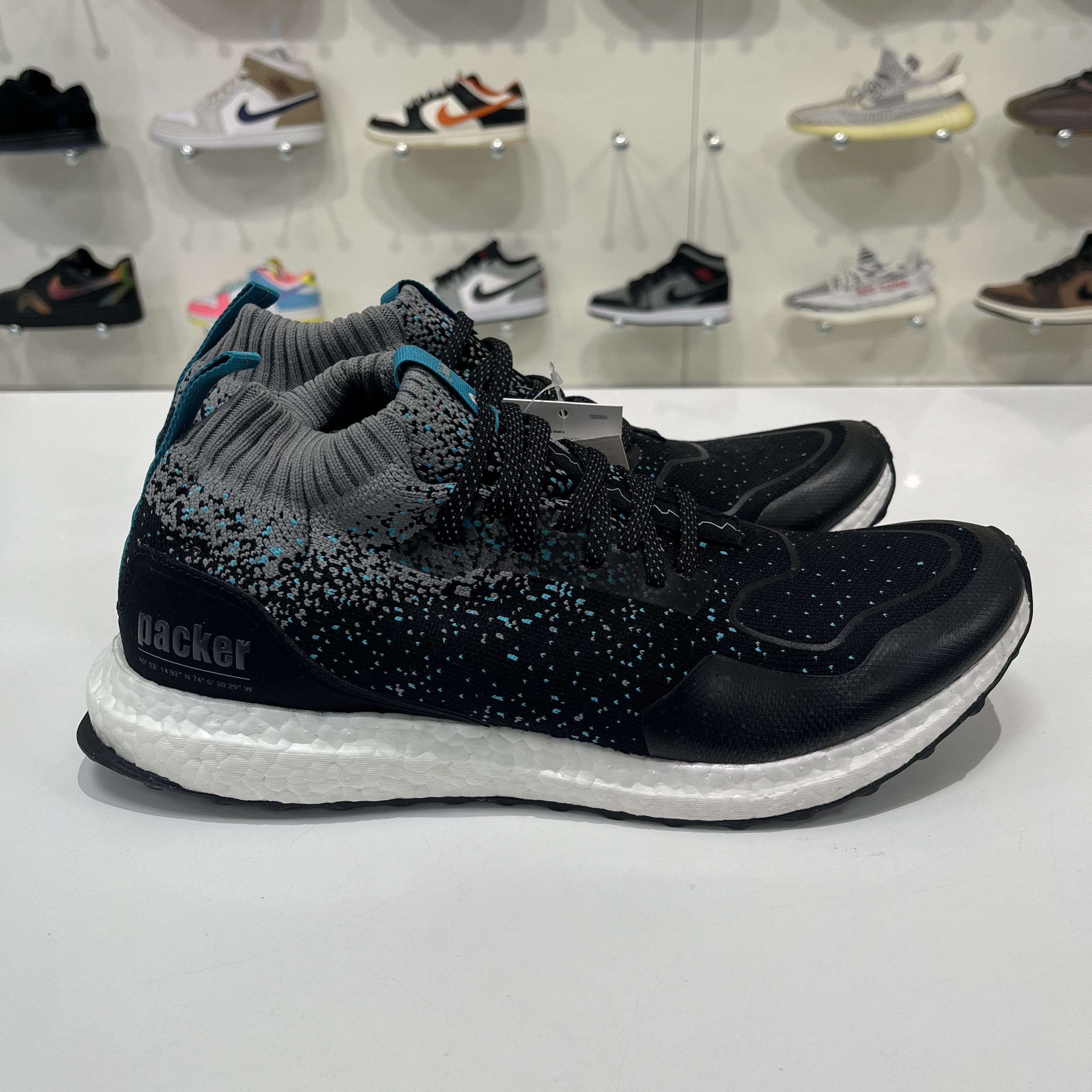 Adidas Adidas Ultra Boost Mid Packer Shous x Solebox Silfra Rift Size US 10 / EU 43 - 4 Thumbnail