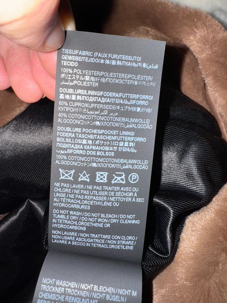 Saint Laurent Paris Saint laurent paris Caramel teddy fur jacket 2506-Nextarrow Size US S / EU 44-46 / 1 - 7 Thumbnail