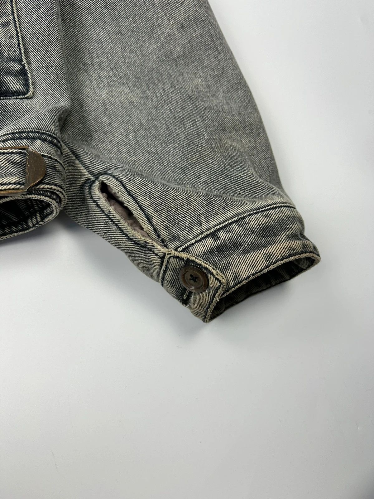 Armani Armani Jeans 90’s Heavy Grey Faded Denim Jacket Coat Size US L / EU 52-54 / 3 - 4 Thumbnail