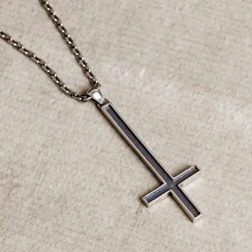 Other Cross Crazy STEAL! Y2K Chains Necklace Chain Size ONE SIZE - 1 Thumbnail