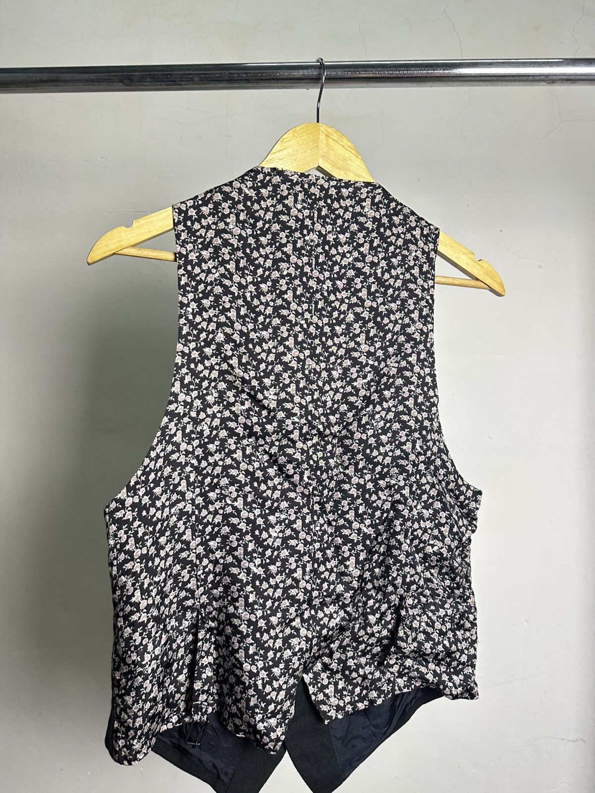 Lad Musician Lad Musician Wool Floral Vest Size US M / EU 48-50 / 2 - 7 Thumbnail