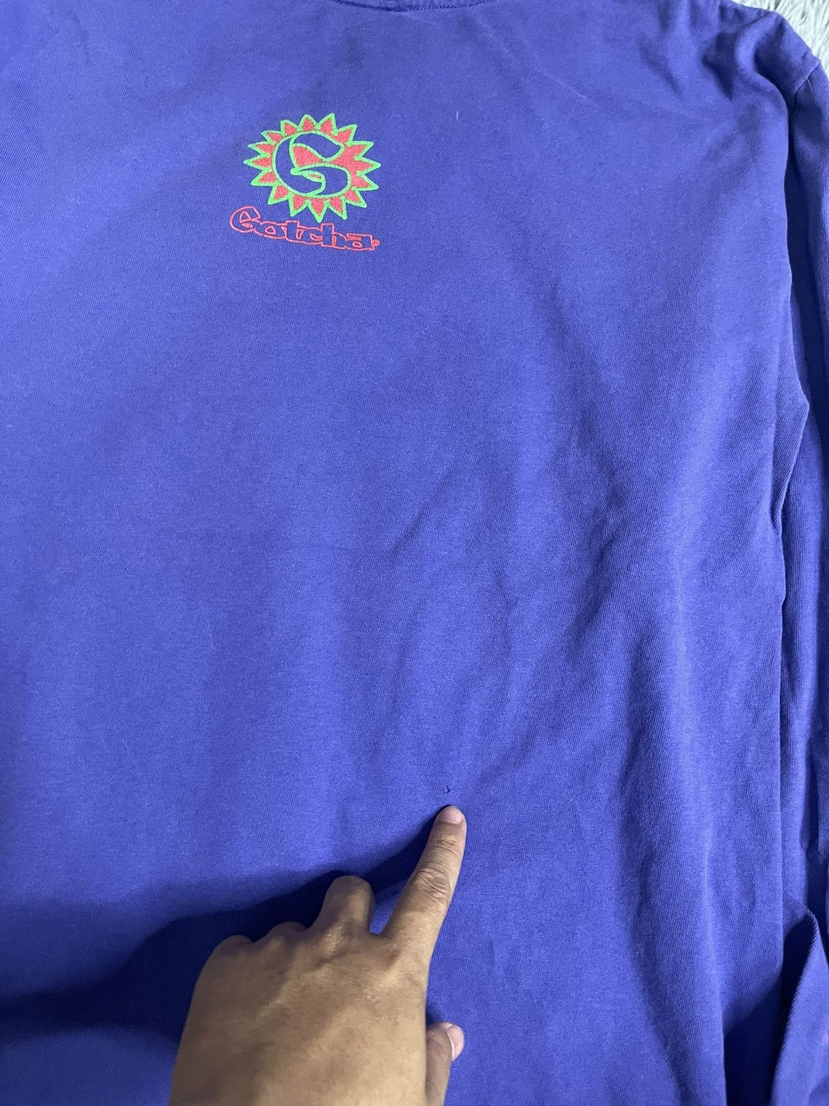 Gotcha Rare “AWARE” Gotcha Surf 90s Long Sleeve Size US L / EU 52-54 / 3 - 9 Thumbnail