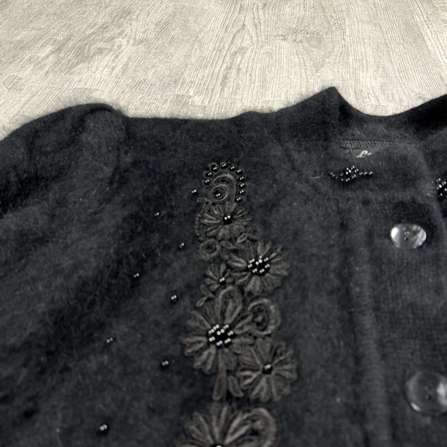 Lee VINTAGE Lee Sands Women's Beaded Angora Fuzzy Long Sleeve Button-Up Cardigan Jacket One Size Black Fall Winter Size ONE SIZE - 5 Thumbnail