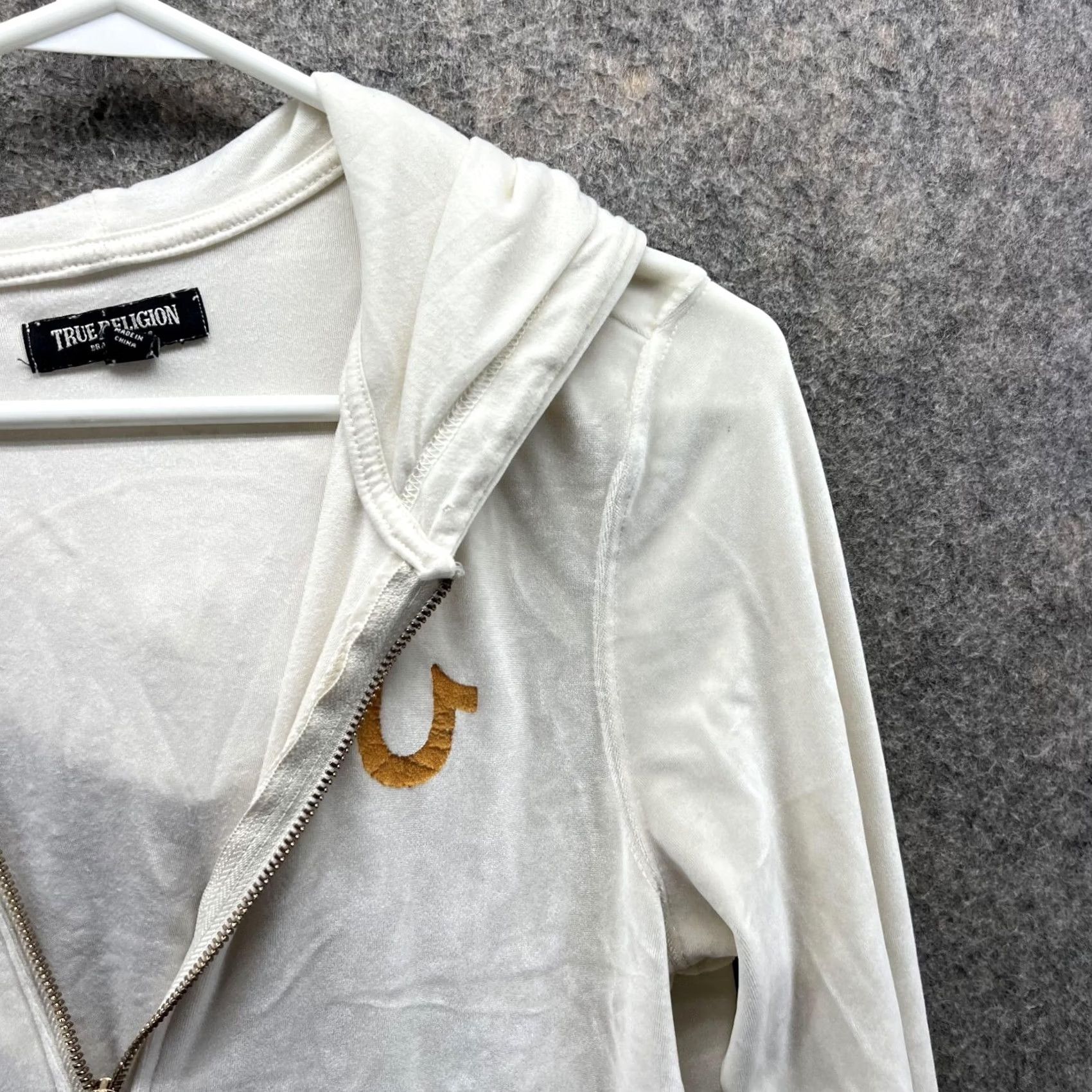 True Religion VINTAGE? No. True Religion Sweater Women Medium Horse Shoe White Full Zip Hoodie Polyester Size M / US 6-8 / IT 42-44 - 4 Thumbnail