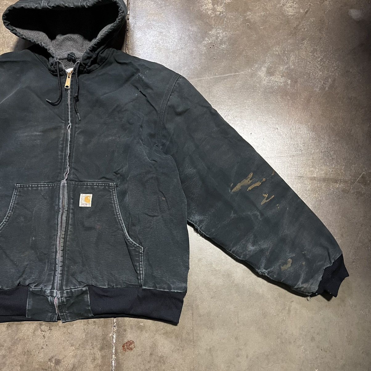 Carhartt Vintage Carhartt Hooded Active Jacket Black Faded Distressed Size US XXL / EU 58 / 5 - 7 Thumbnail