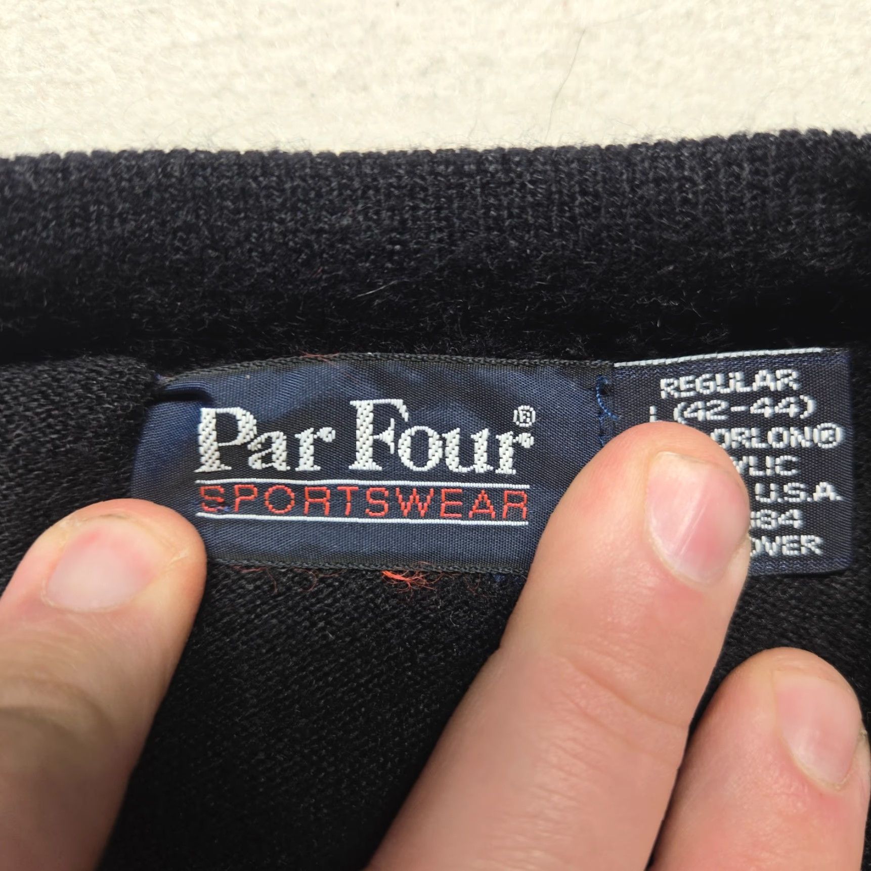 Vintage VINTAGE Par Four Black USA Made Pullover Acrylic Sweater Vest Adult Men's L Size US L / EU 52-54 / 3 - 3 Thumbnail