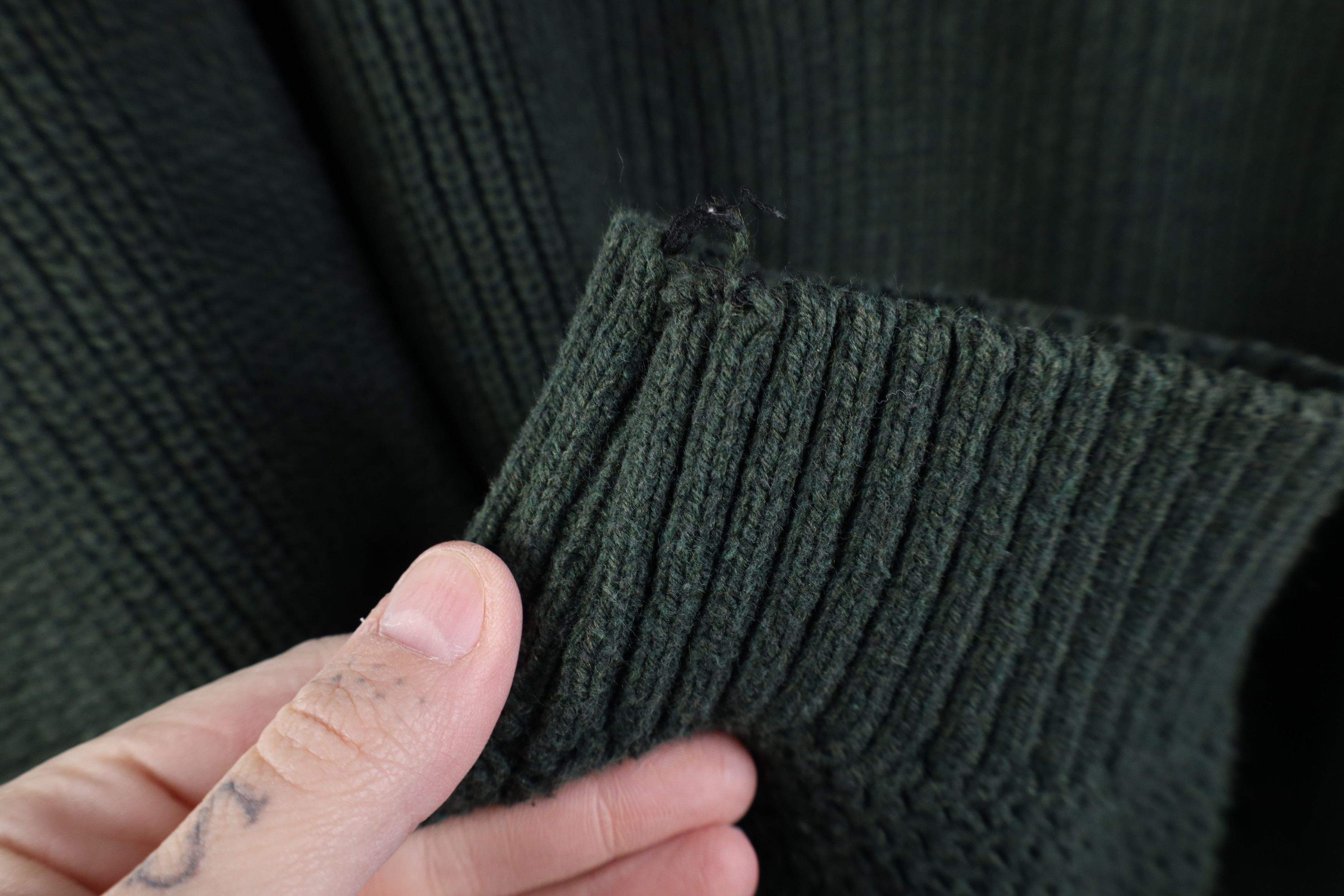 Vintage Vintage 90s Streetwear Ribbed Knit Henley Sweater Green USA Size US L / EU 52-54 / 3 - 9 Thumbnail
