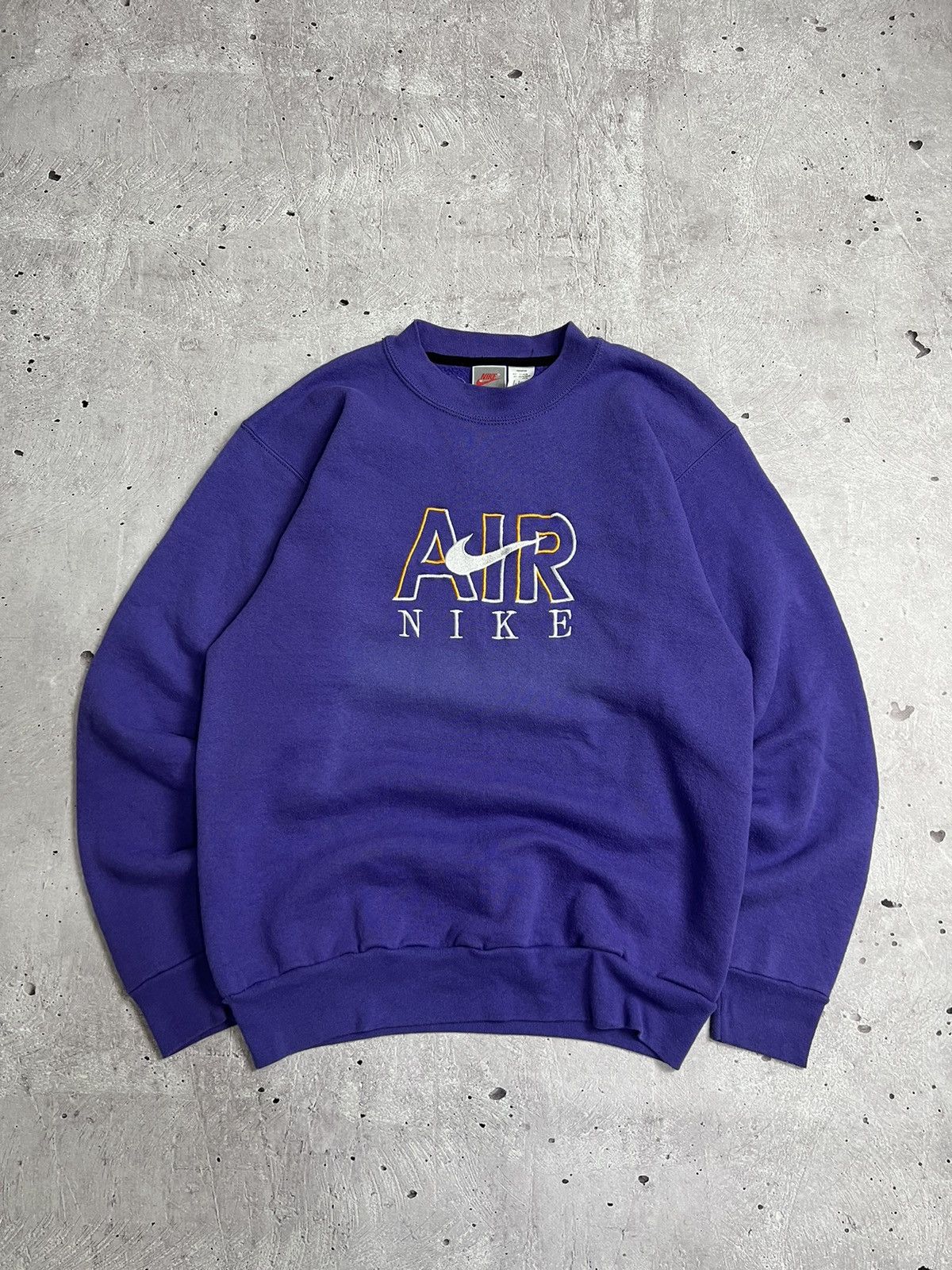 Nike Vintage Nike Big Logo Sweatshirt Size US XL / EU 56 / 4 - 2 Thumbnail
