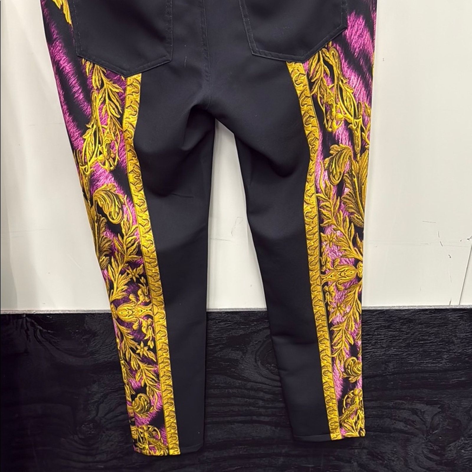 Other NWT EAN 13 Black Pants with Gold and Pink Baroque Design M Size 28" / US 6 / IT 42 - 14 Thumbnail