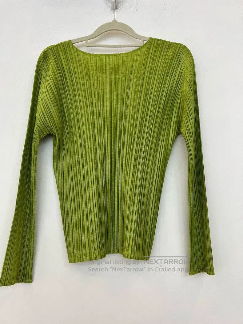 Issey Miyake Issey Miyake Quilted Avocado Green Top Size L / US 10 / IT 46 - 2 Thumbnail
