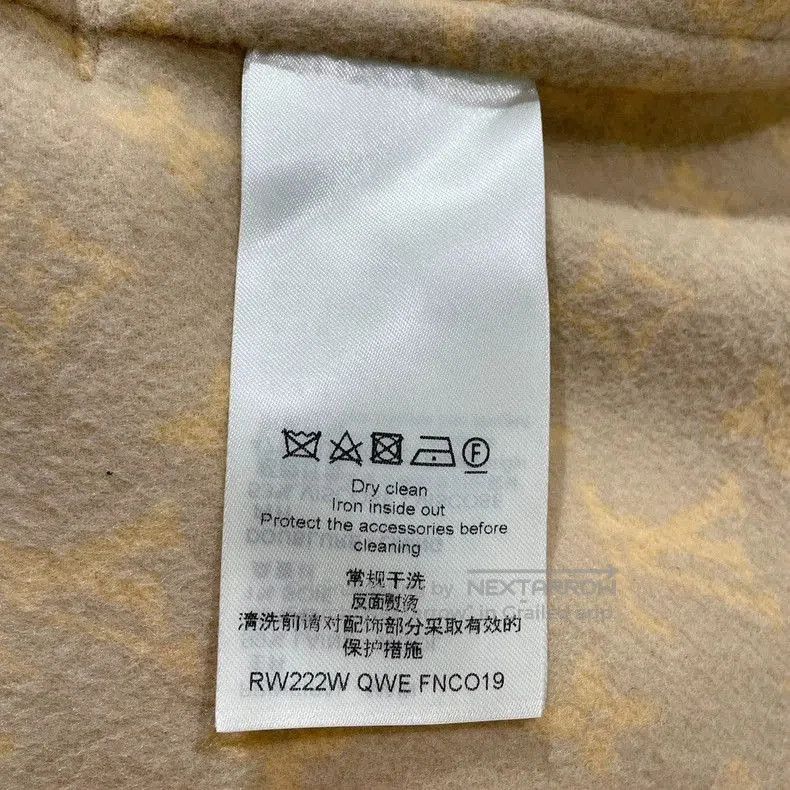 Louis Vuitton Louis Vuitton Beige Monogram Coat. Size US XS / EU 42 / 0 - 6 Thumbnail