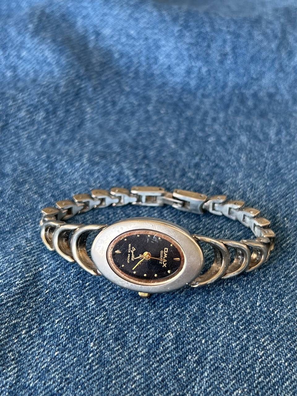 Japanese Brand × Vintage Vintage Japanese style futuristic Form Watch Size ONE SIZE - 1 Thumbnail