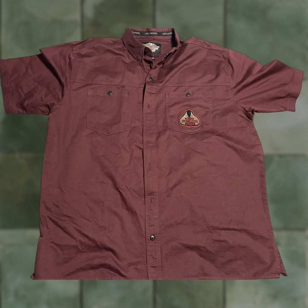 Harley Davidson VINTAGE Harley-Davidson Garage Shirt Button-Up Short Sleeve XL Men Maroon Cotton Logo Pockets Regular Chest Spread Collar Size US XL / EU 56 / 4 - 1 Thumbnail