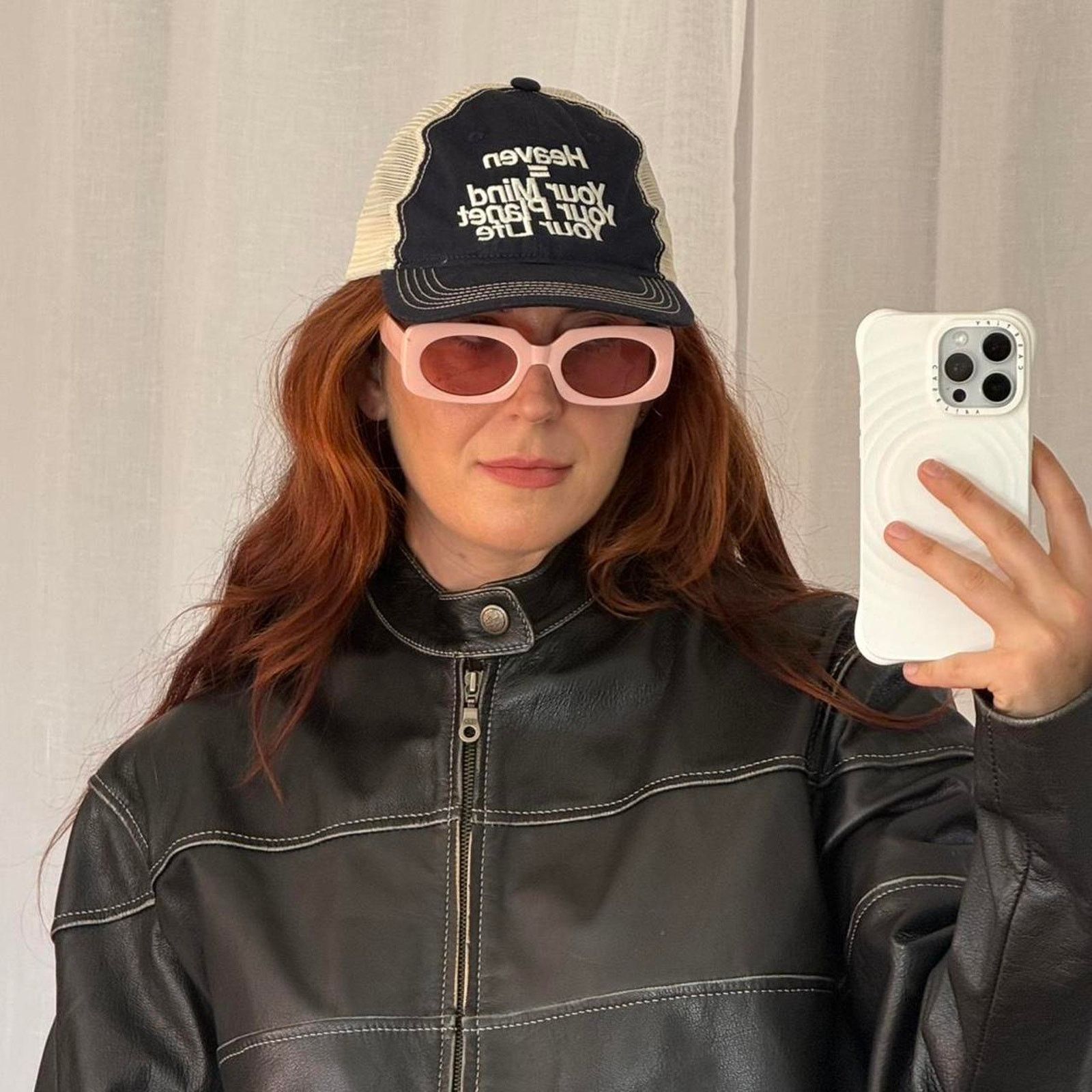 Other ✿ ⋆ 𓆩♡𓆪 Y2K Pink Rectangular Sunglasses 𓆩♡𓆪 ⋆ ✿ Size ONE SIZE - 1 Thumbnail