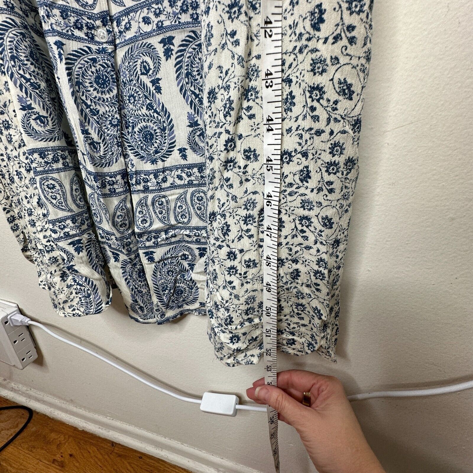 Other Stradivarius Floral Paisley Long Sleeve VNeck Maxi Dress Size S / US 4 / IT 40 - 9 Thumbnail