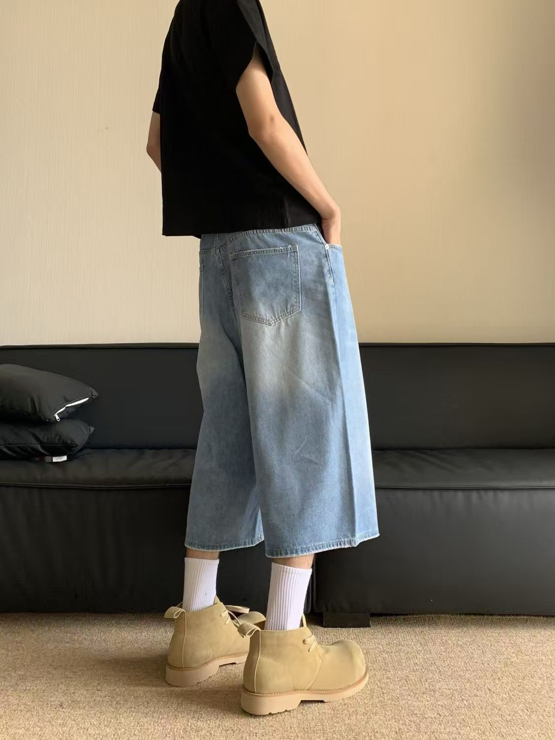 Vintage Blue Washed Vintage Straight-Leg Denim Shorts Size US 32 / EU 48 - 4 Thumbnail