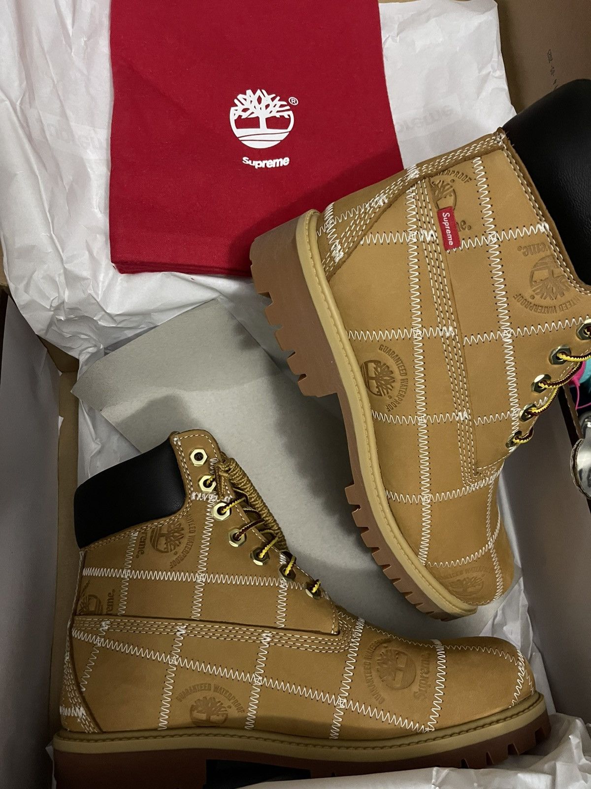 Supreme × Timberland Supreme(WHEAT) timberland 6” Premium waterproof Size US 7.5 / EU 40-41 - 1 Thumbnail