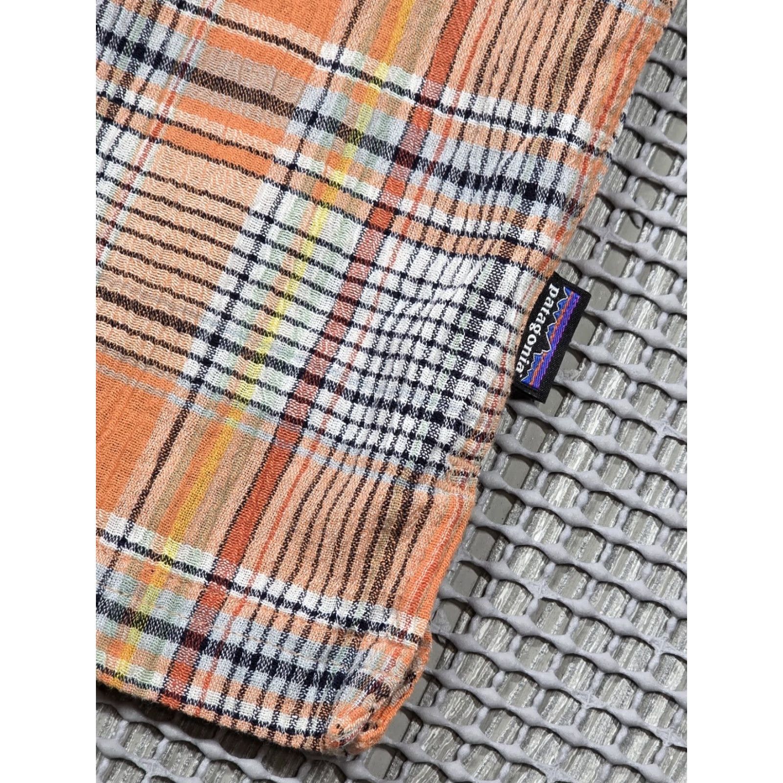 Patagonia Patagonia A/C Lightweight Organic Cotton Button Up Orange Plaid Shirt Men’s S Size US S / EU 44-46 / 1 - 5 Thumbnail