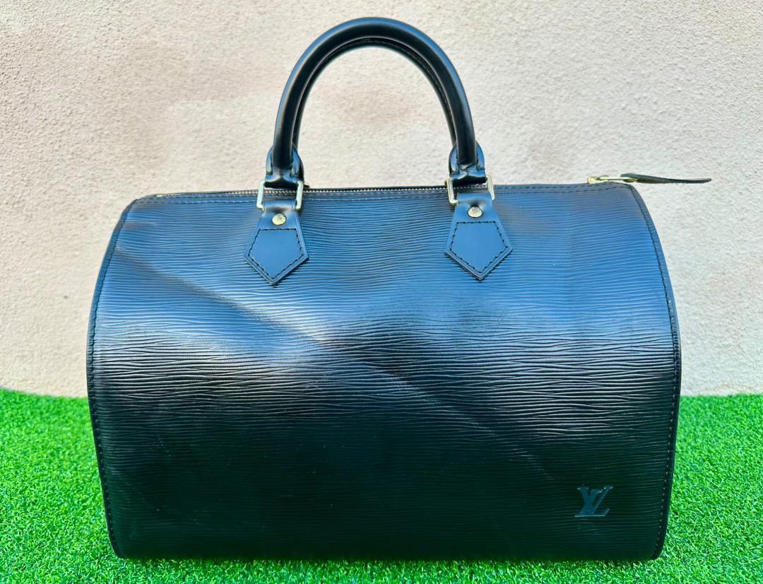 Louis Vuitton Authentic Louis Vuitton Black Epi Leather Speedy 30 Handbag Size ONE SIZE - 1 Thumbnail
