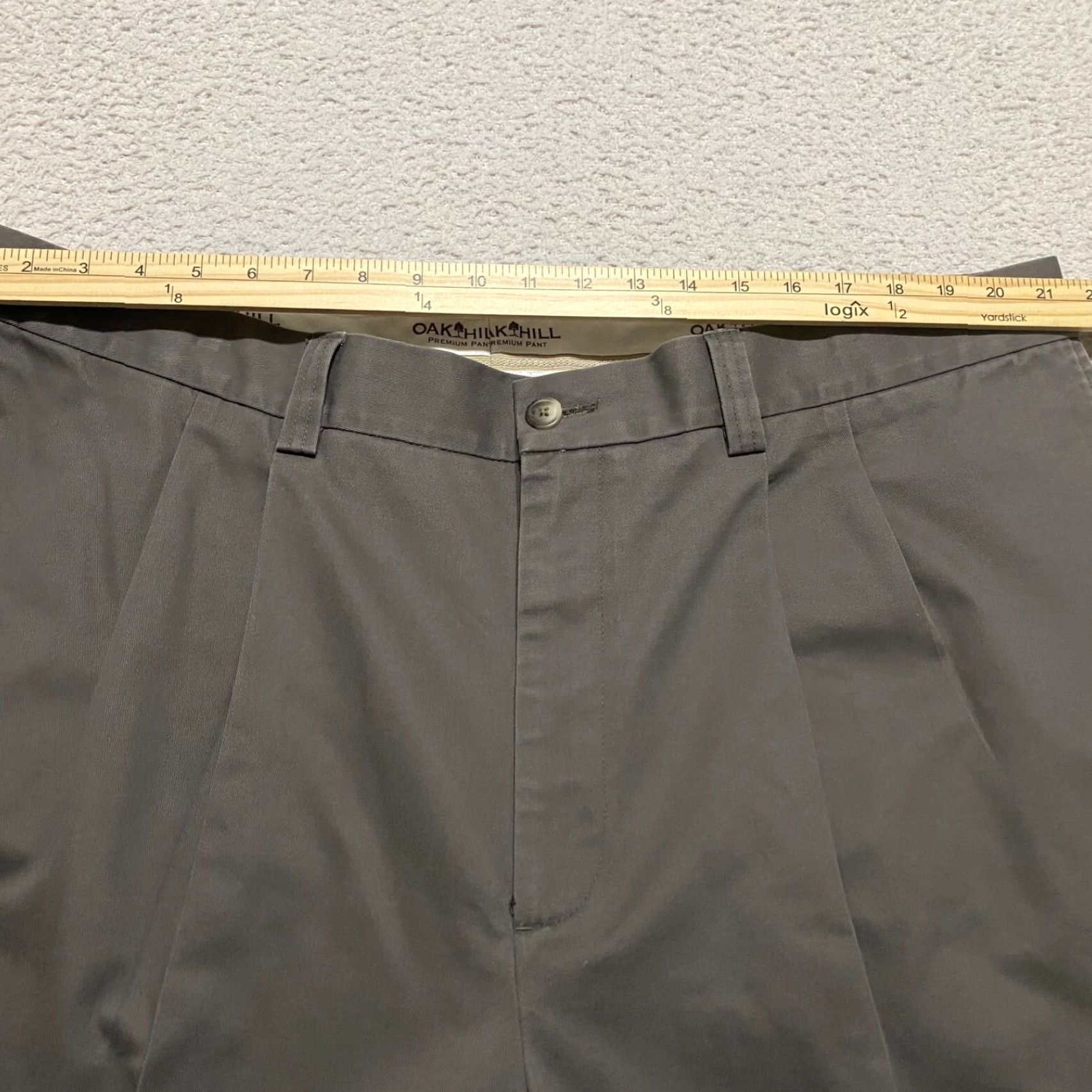 Vintage Oak Hill Men's Dress Pants 46x30 Gray Cotton Straight Leg Big & Tall Dress Pants Mens 46 Gray Oak Hill 29 Inseam Front Pleated Business Workwear Silk? Size US 30 / EU 46 - 5 Thumbnail
