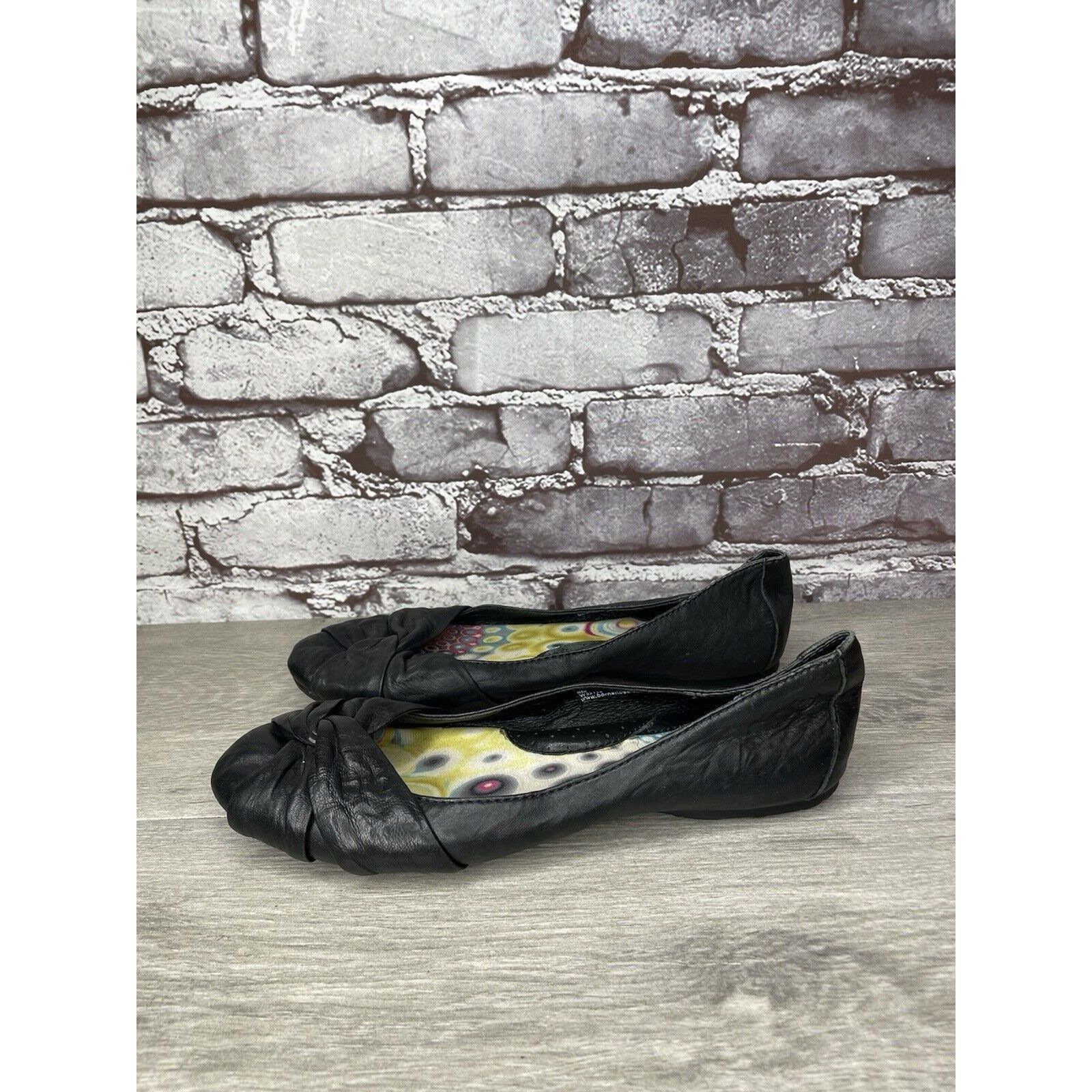 Born Born Lily W32114 Black Leather Vamp Accented Knot Ballet Fla Size US 8 / IT 38 - 1 Thumbnail