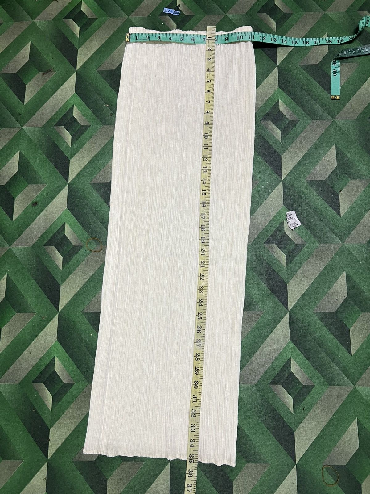 Pleats Please Issey Miyake Pleats Pleatse Size 30" / US 8 / IT 44 - 7 Thumbnail
