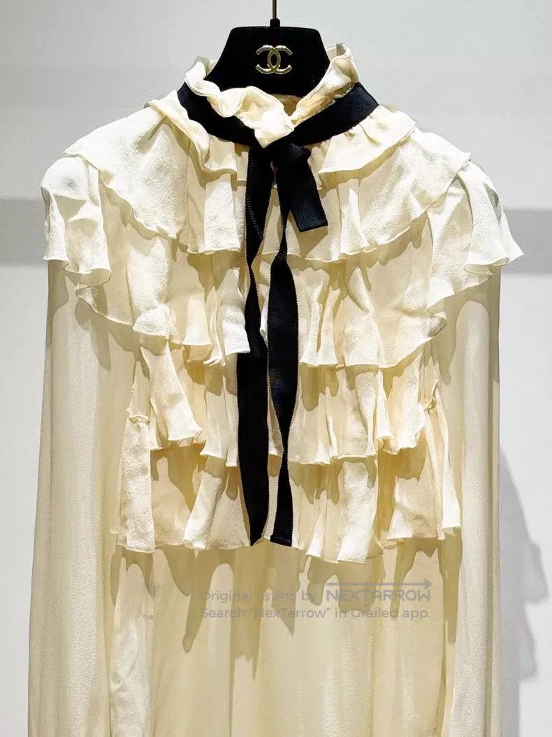 Gucci Gucci Ruffled Silk Blouse Size 38. Size US S / EU 44-46 / 1 - 2 Thumbnail