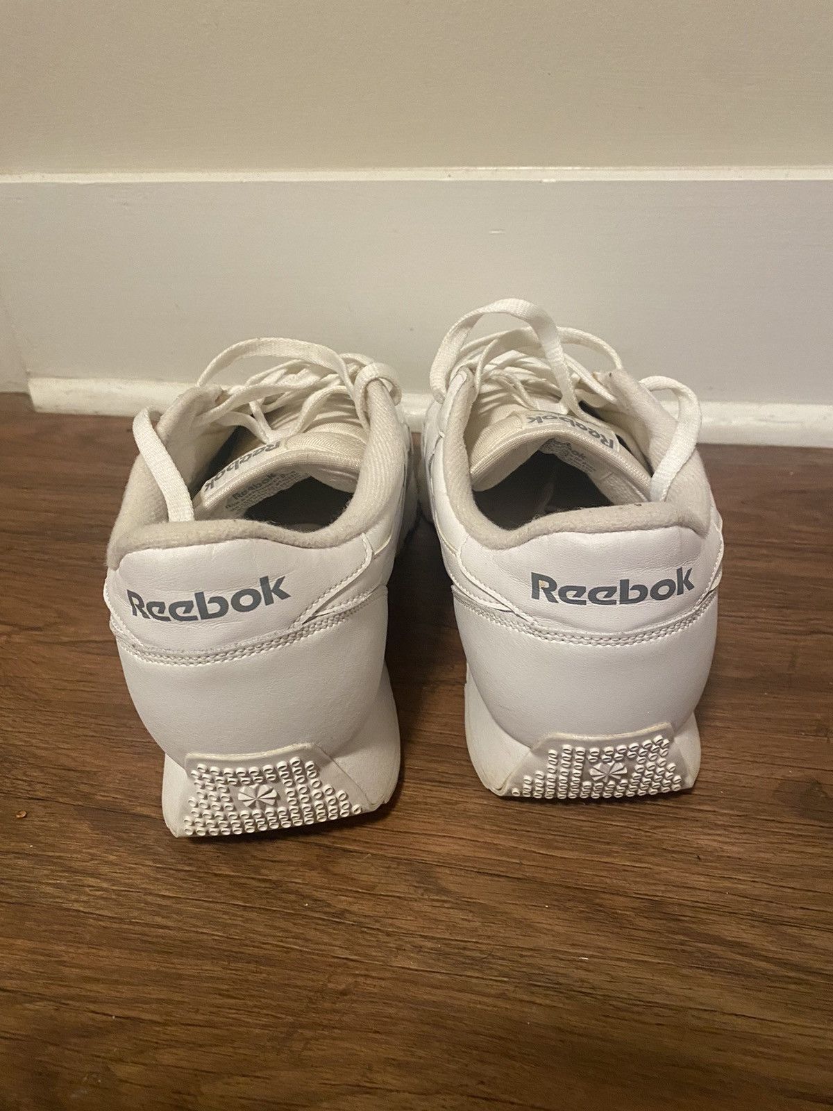 Reebok Reebok All White Size US 10.5 / EU 43-44 - 5 Thumbnail