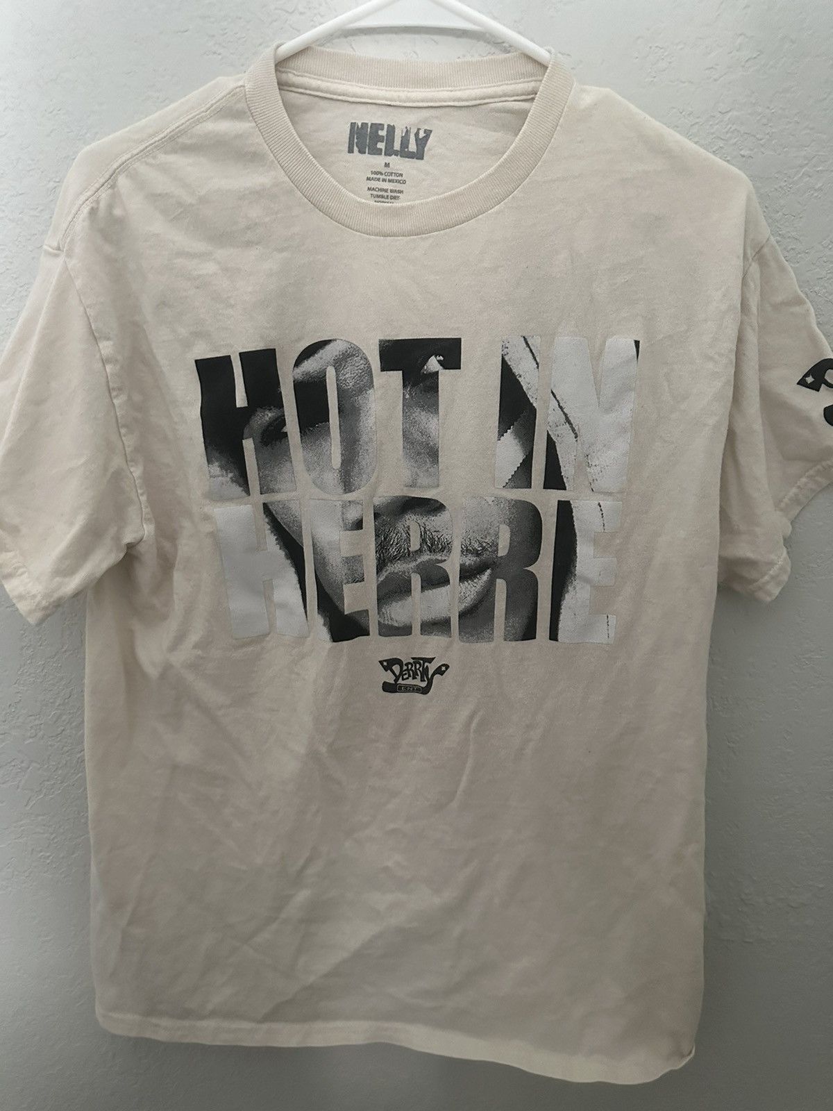 Rap Tees Vintage Nelly Hot in here shirt Size US M / EU 48-50 / 2 - 1 Thumbnail