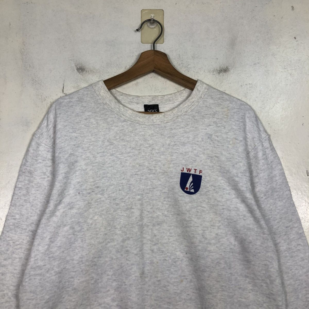Japanese Brand 📌Vintage Sweatshirt Crewneck Asics Full Print Size US M / EU 48-50 / 2 - 5 Thumbnail