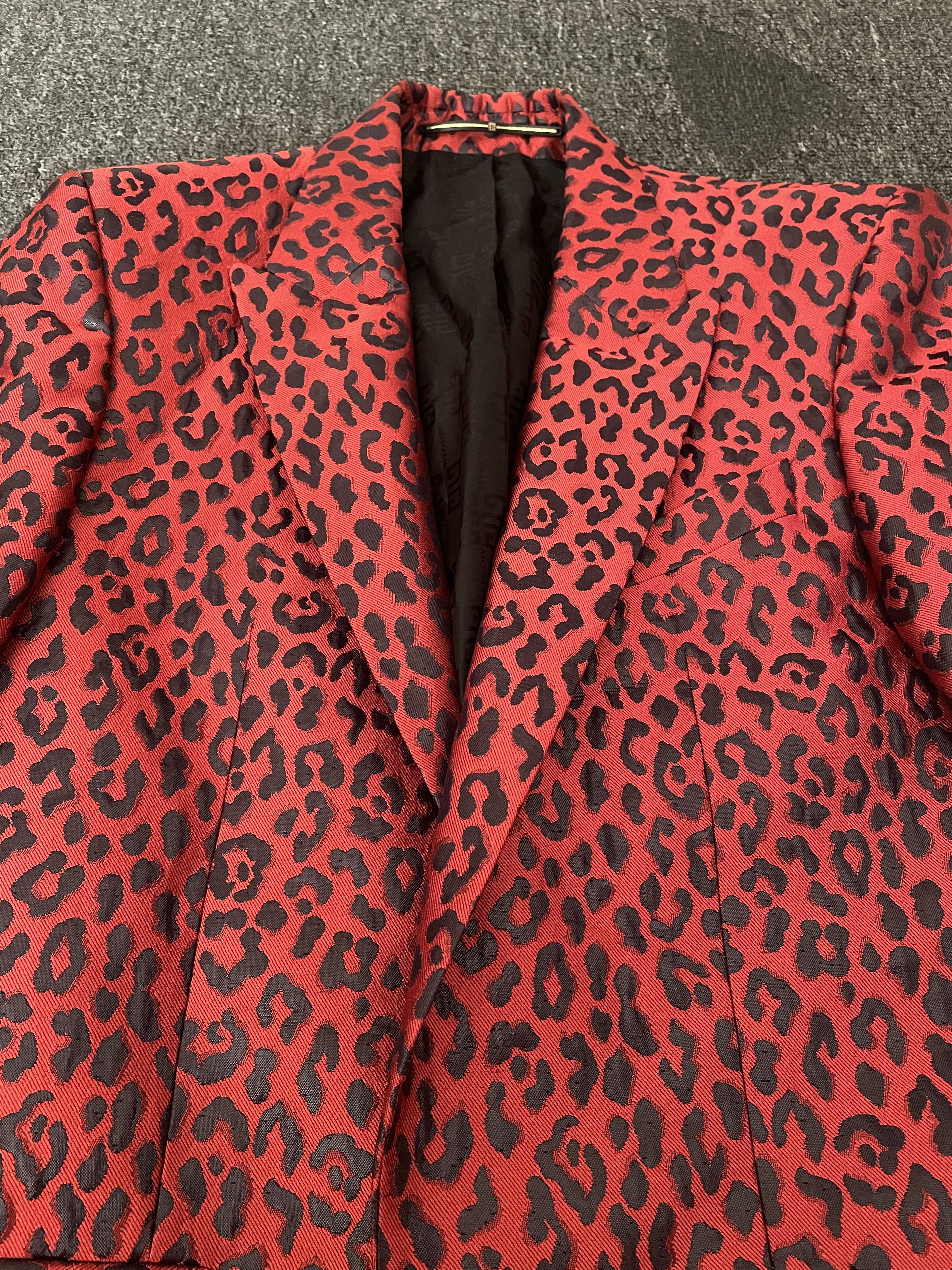 Givenchy Givenchy Pink Leopard Print Blazers Jacket Size 46 Size 46R - 2 Thumbnail