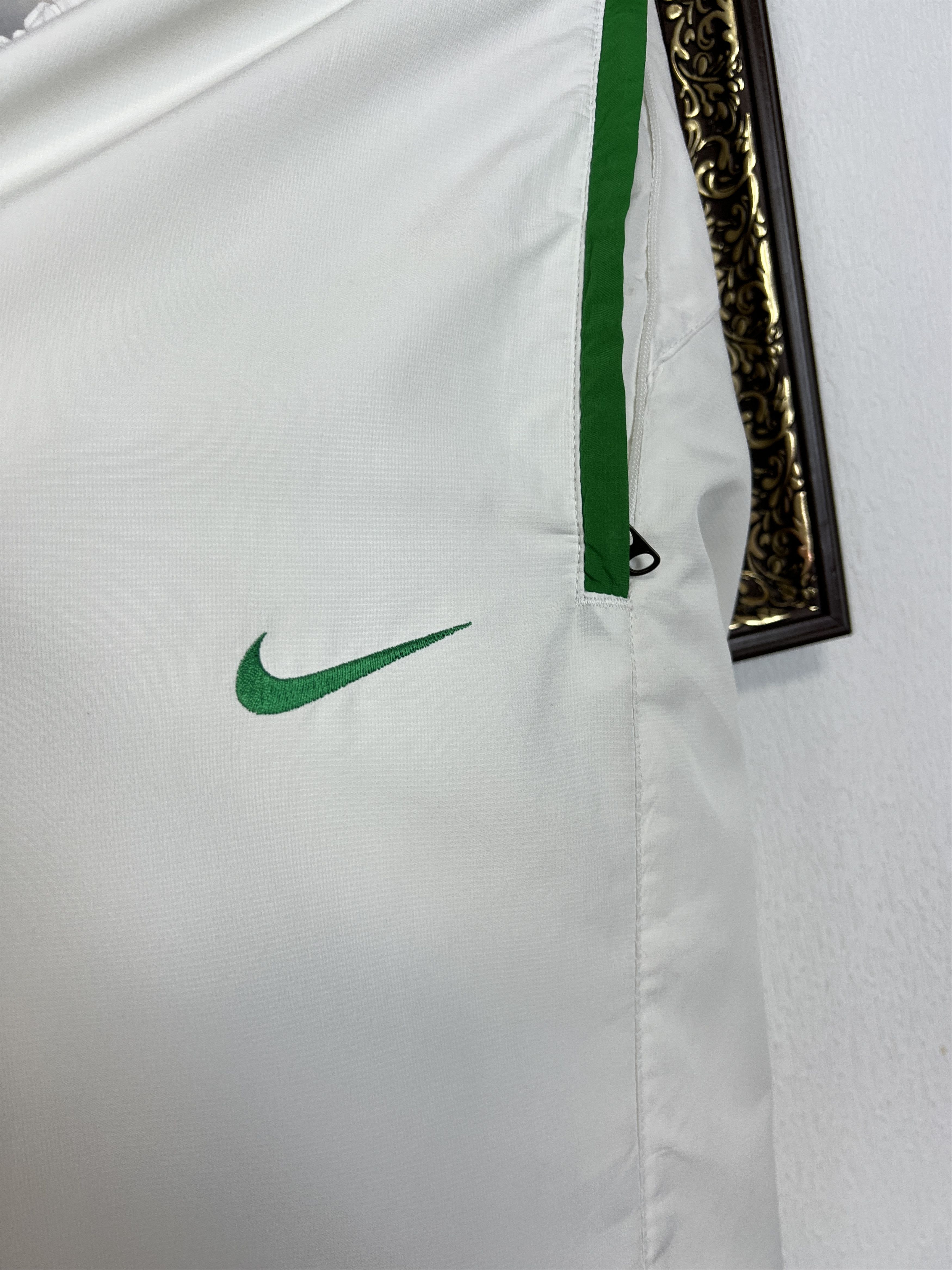 Nike Vintage Nike Celtic Football Set Soccer Suit Track Jacket Size US XXL / EU 58 / 5 - 15 Thumbnail