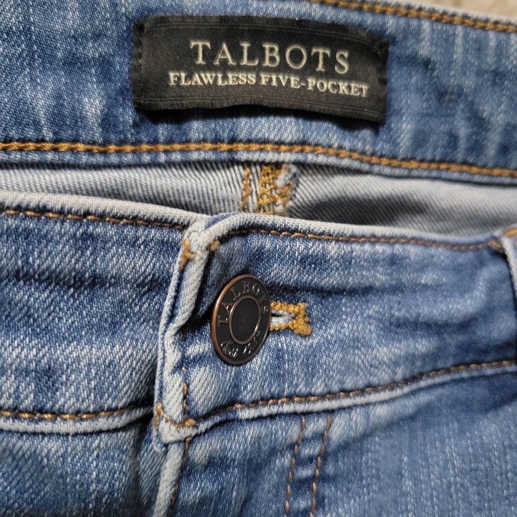 Talbots Talbots Flawless Five-Pocket Straight Jean size 10 Waist 32 Size 32" / US 10 / IT 46 - 7 Thumbnail