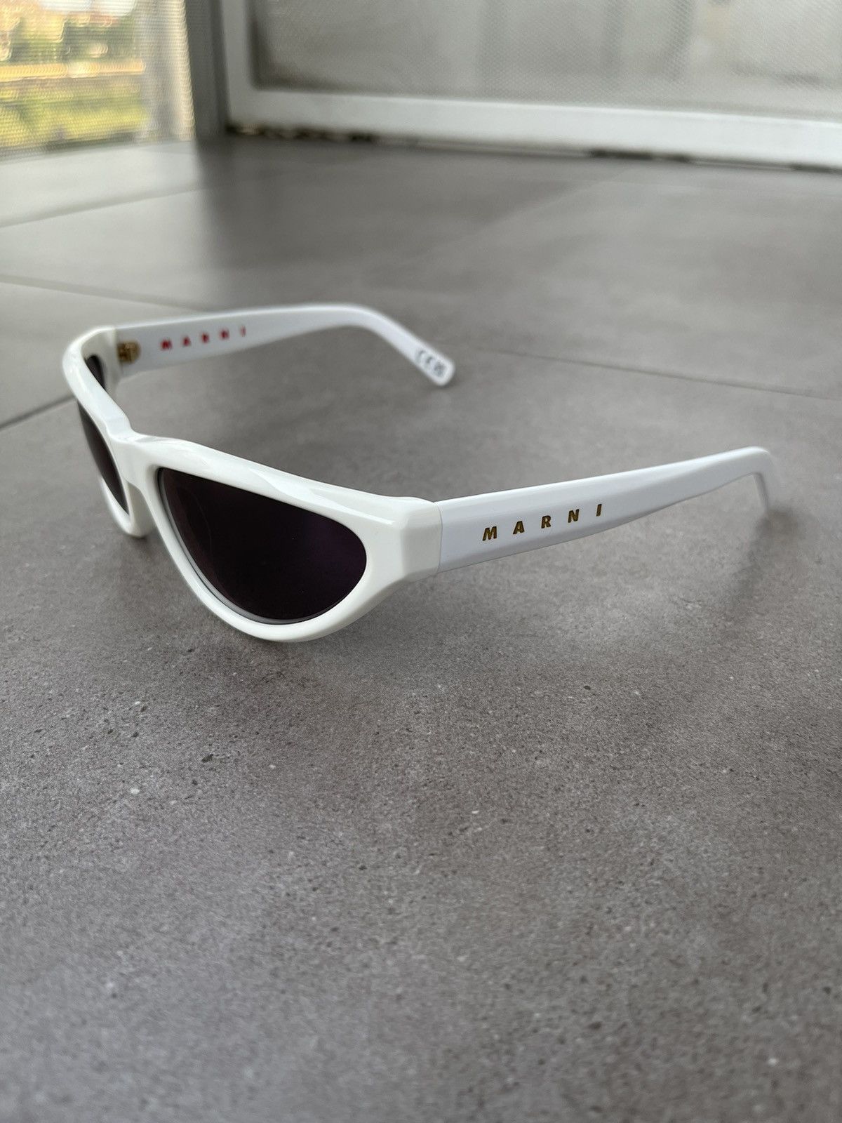 Marni !DS! Marni Mavericks Ghost White Sunglasses Sunglasses Size ONE SIZE - 9 Thumbnail