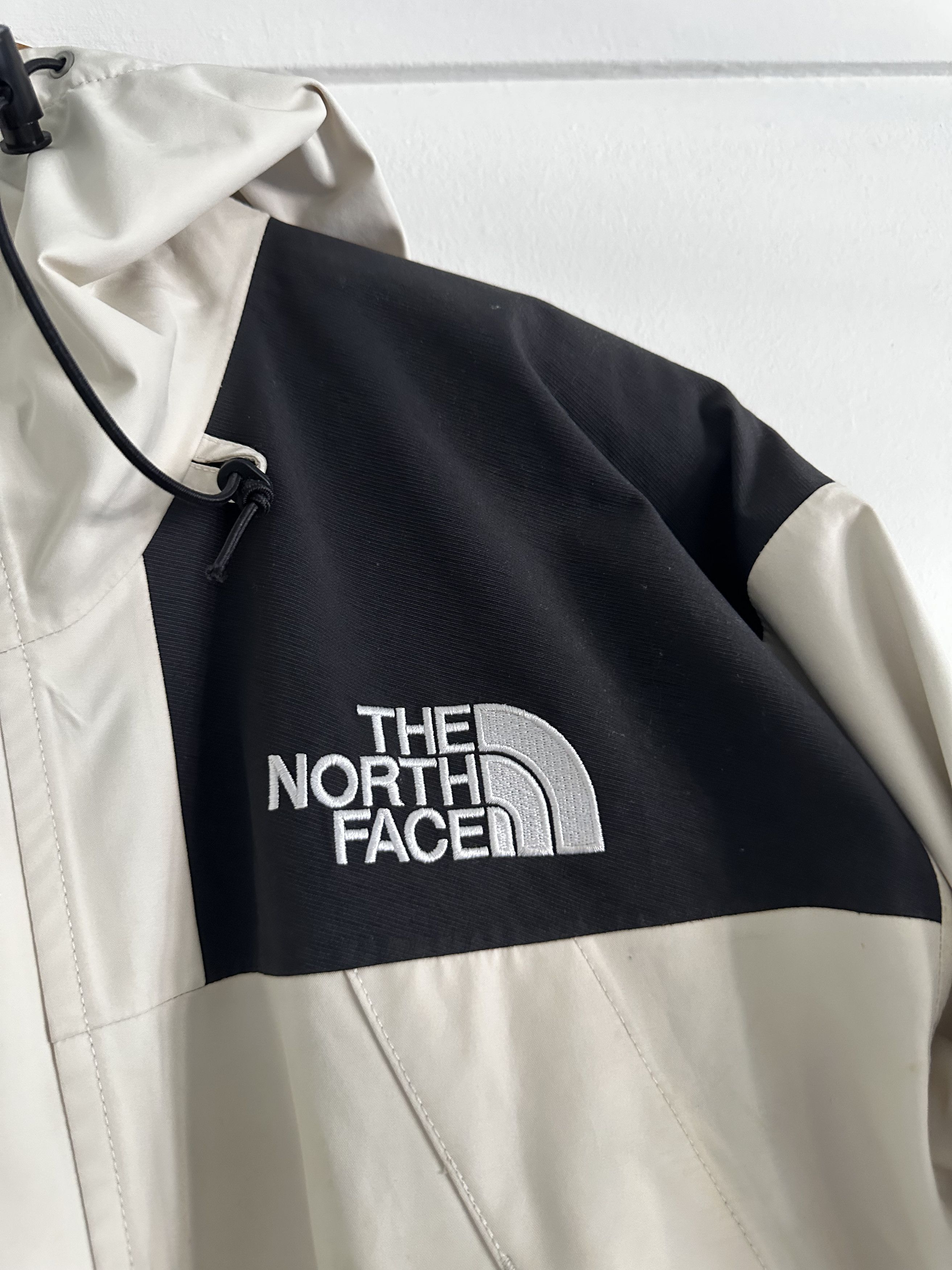 The North Face The North Face GTX 1990 Mountain Jacket Size US M / EU 48-50 / 2 - 8 Thumbnail
