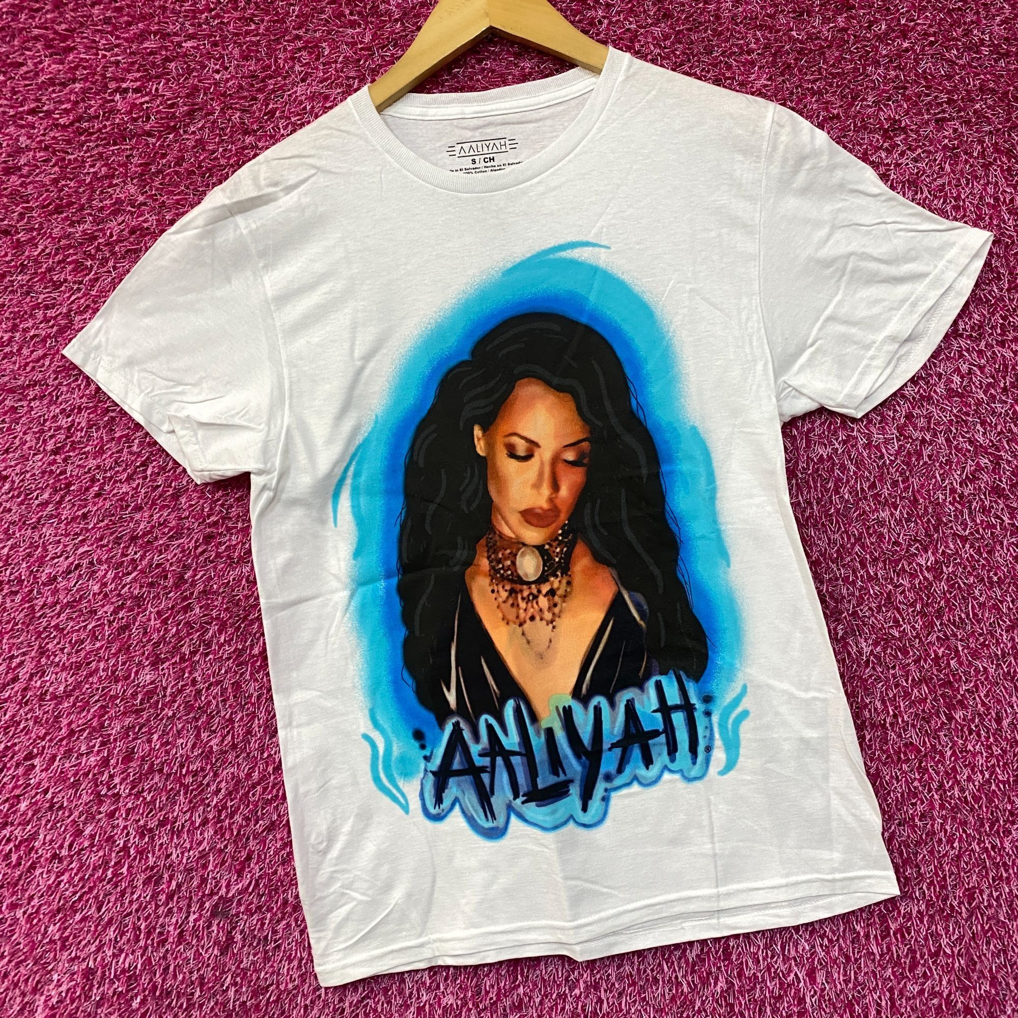 Rap Tees Aaliyah Princess Of RnB Airbrush T-Shirt Small Size US S / EU 44-46 / 1 - 3 Thumbnail